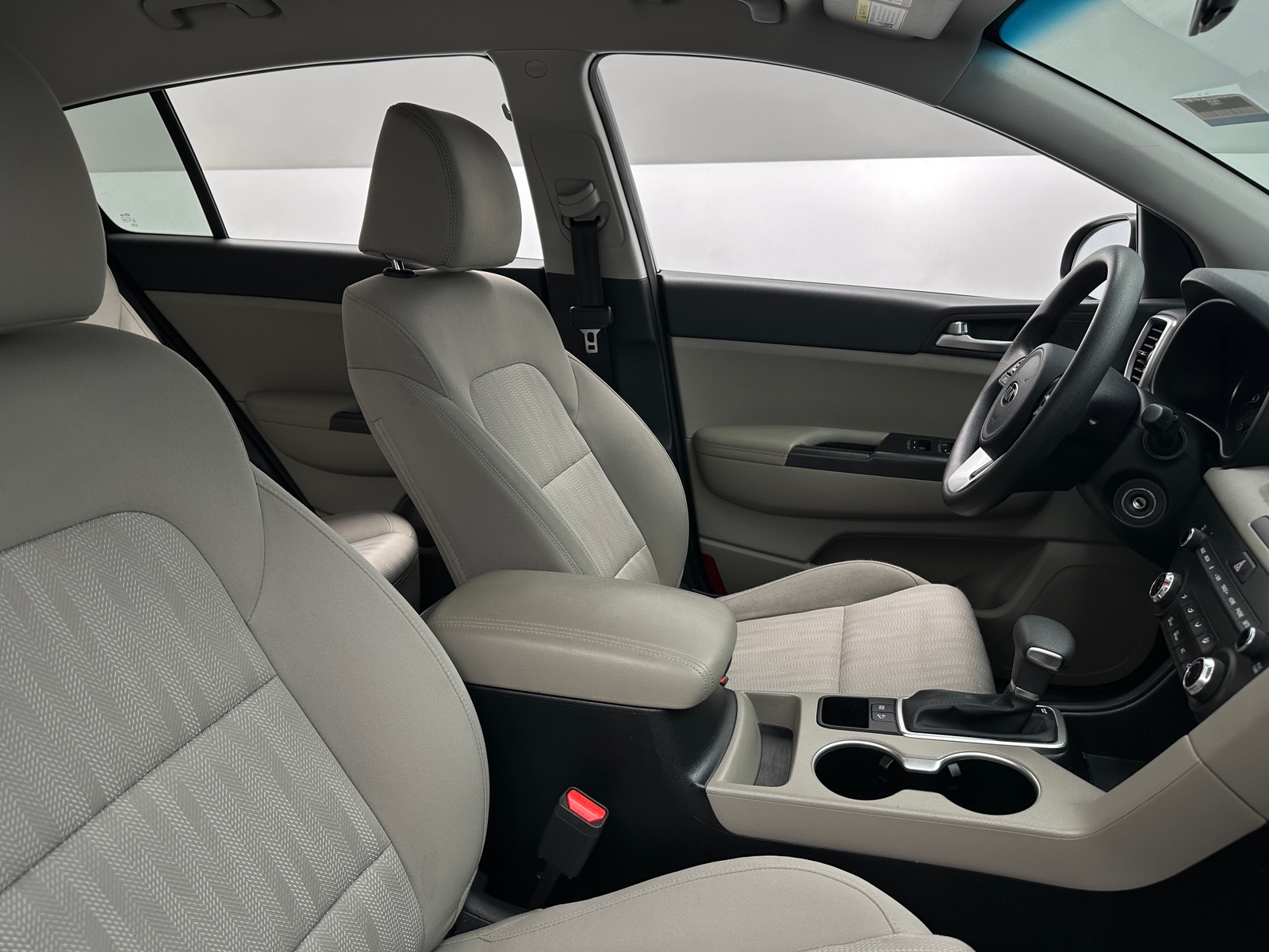 Thumbnail: 2022 Kia Sportage - 2