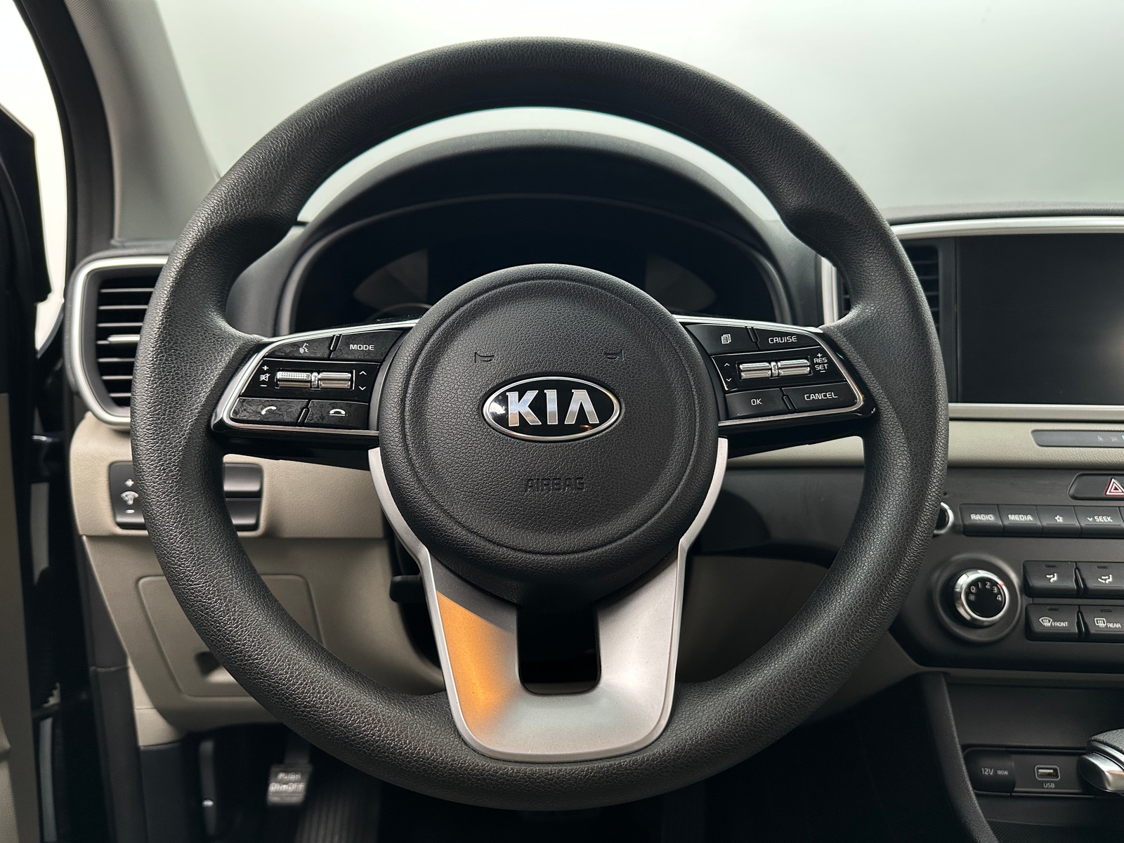 Thumbnail: 2022 Kia Sportage - 5