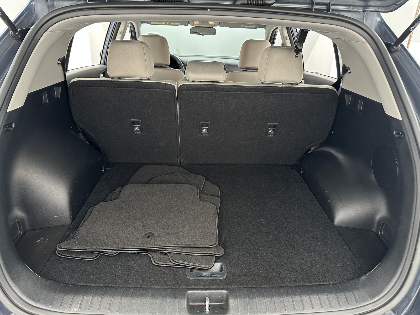 Thumbnail: 2022 Kia Sportage - 7