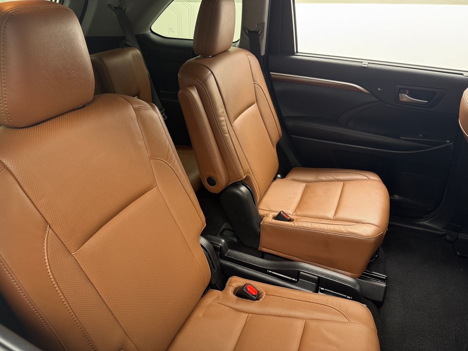 Thumbnail: 2019 Toyota Highlander - 5