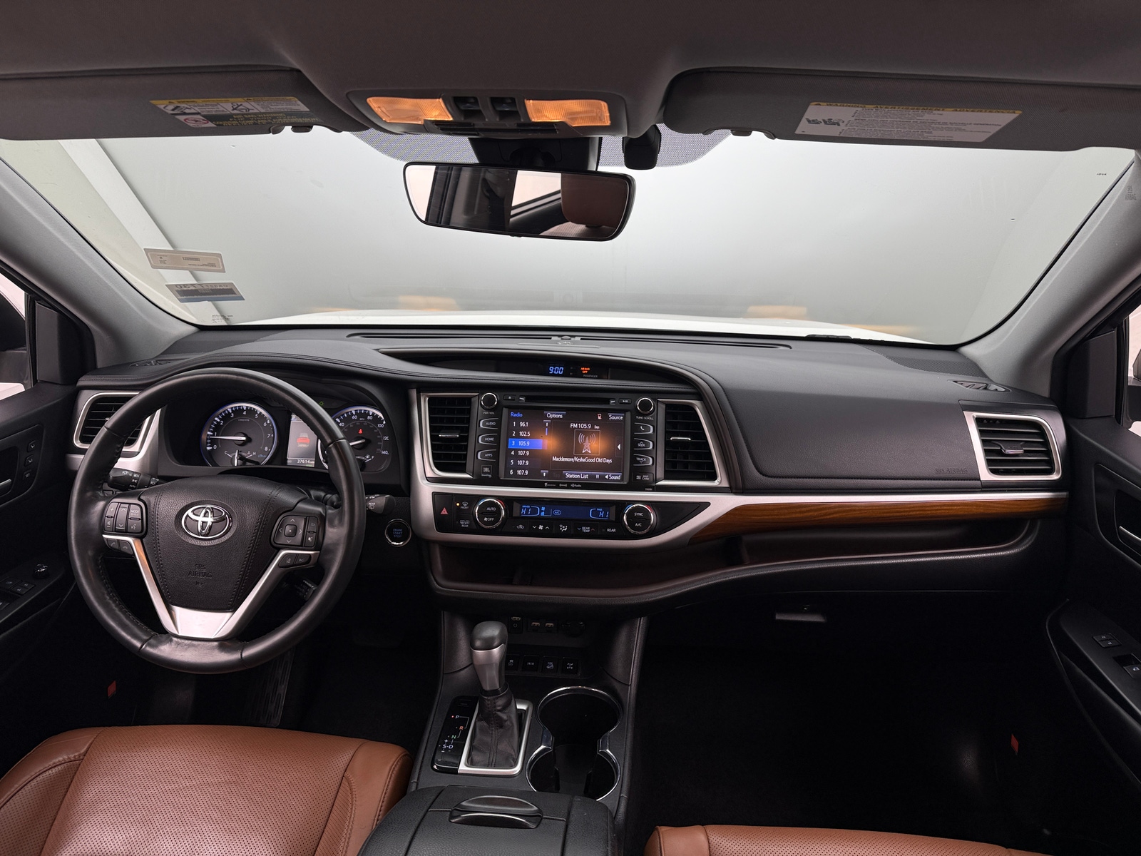 Thumbnail: 2019 Toyota Highlander - 2