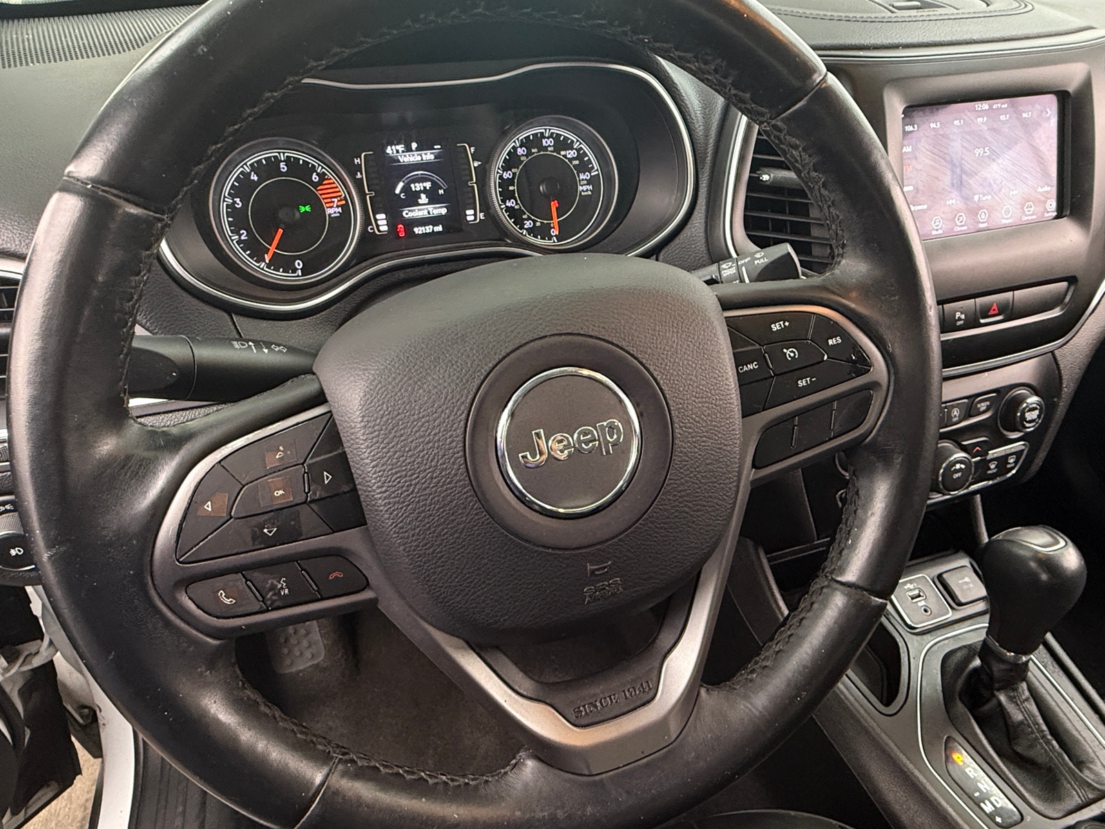 Thumbnail: 2019 Jeep Cherokee - 5