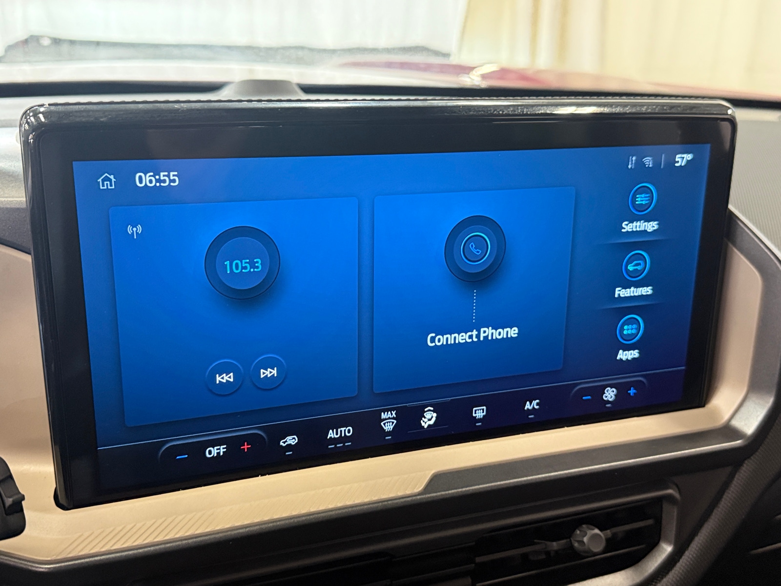 Thumbnail: 2025 Ford Bronco Sport - 4