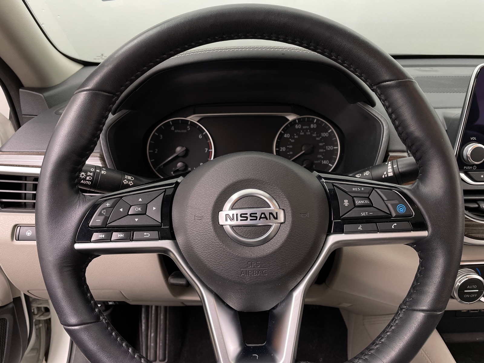 Thumbnail: 2021 Nissan Altima - 4