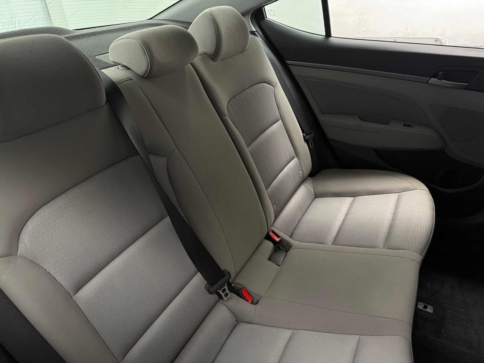 Thumbnail: 2017 Hyundai Elantra - 6