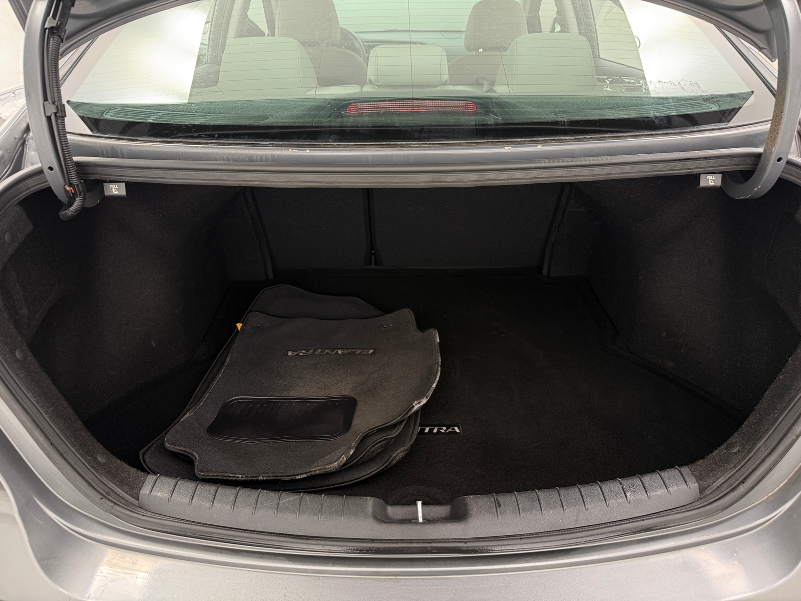 Thumbnail: 2017 Hyundai Elantra - 7