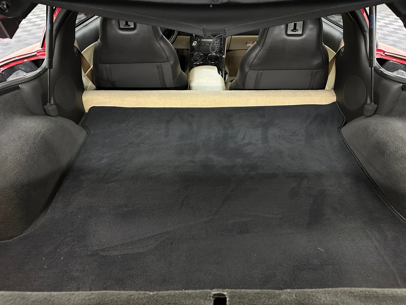 Thumbnail: 2010 Chevrolet Corvette - 5