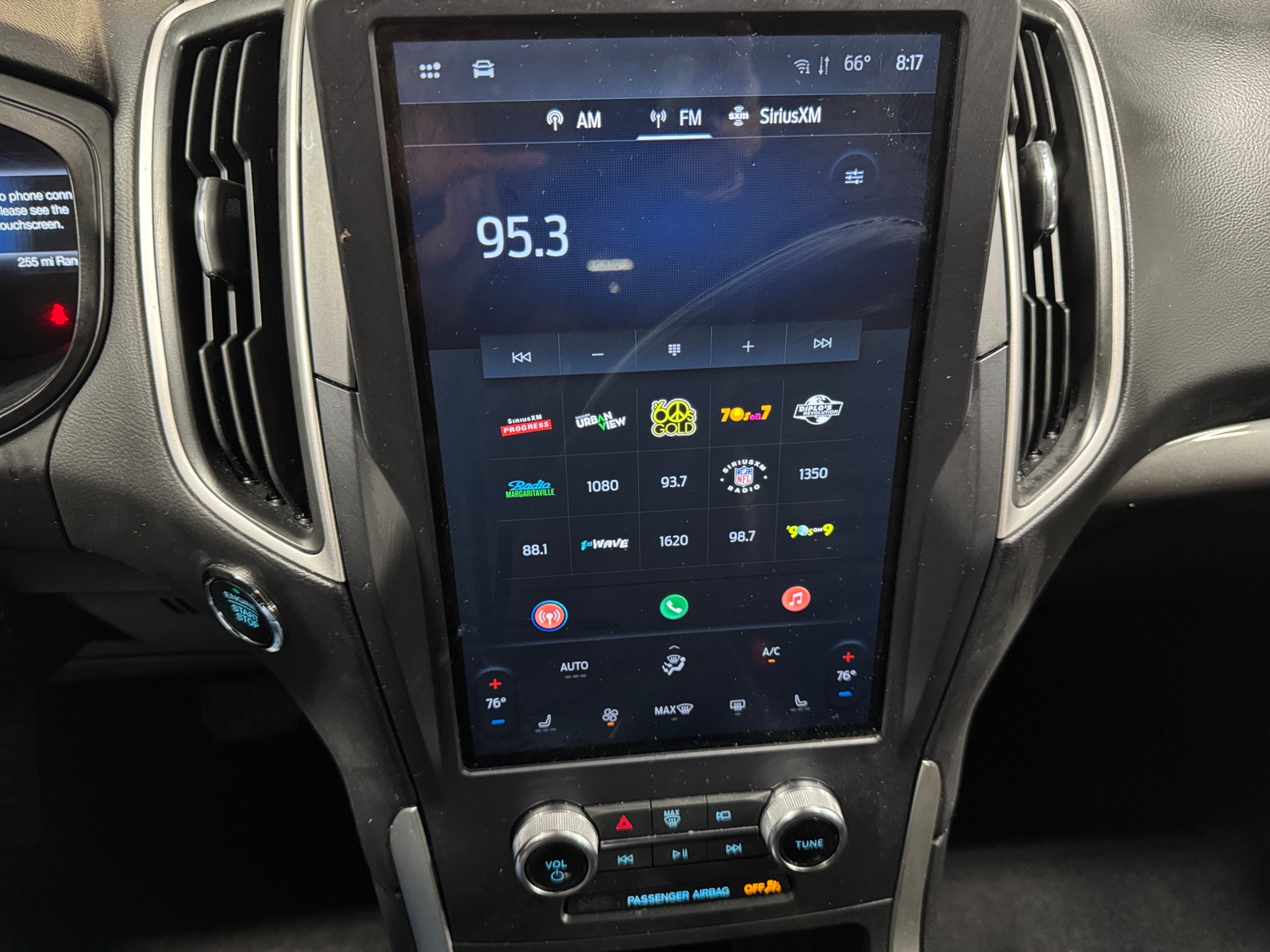 Thumbnail: 2024 Ford Edge - 3