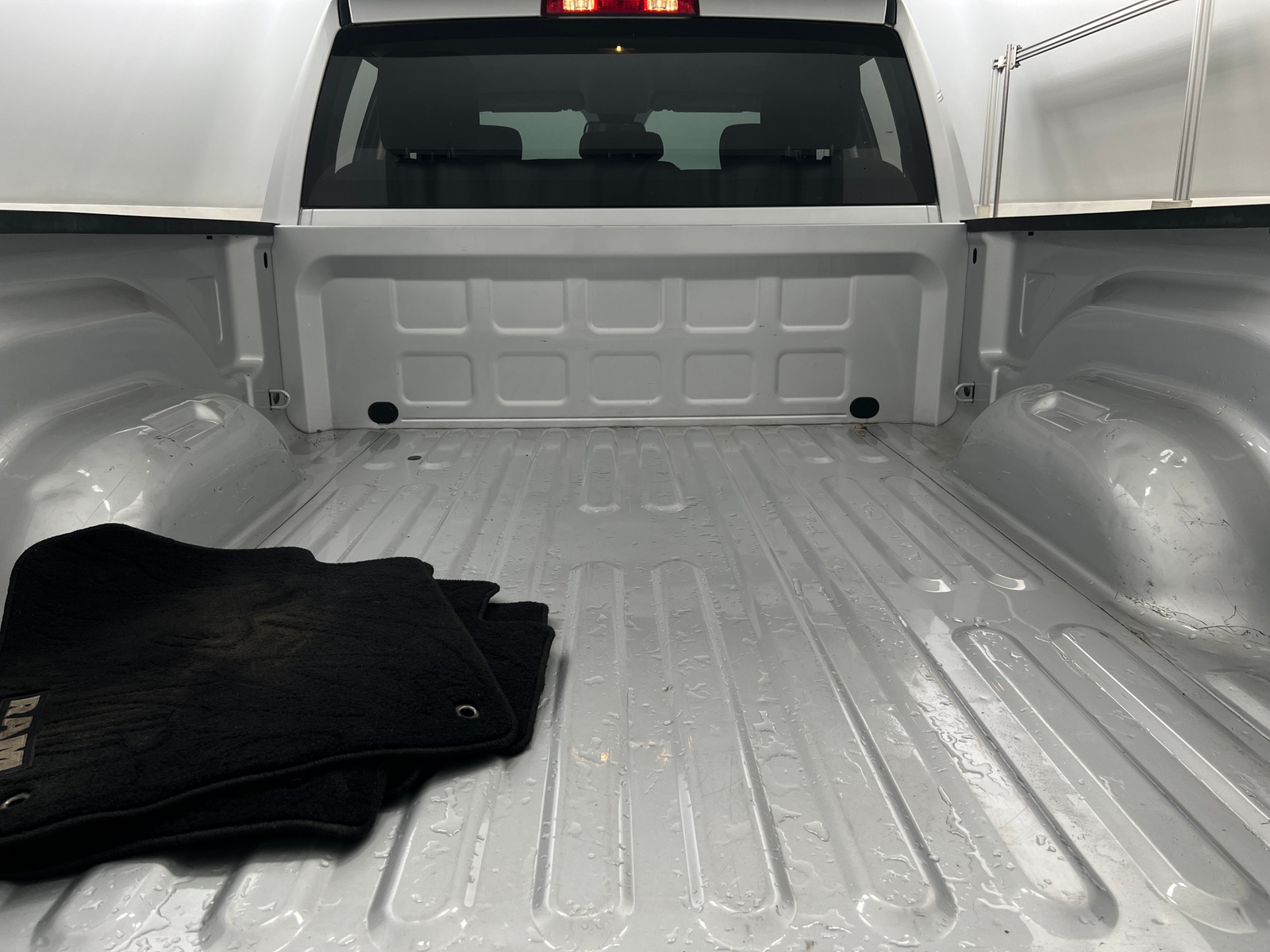 Thumbnail: 2019 RAM 1500 Classic - 7