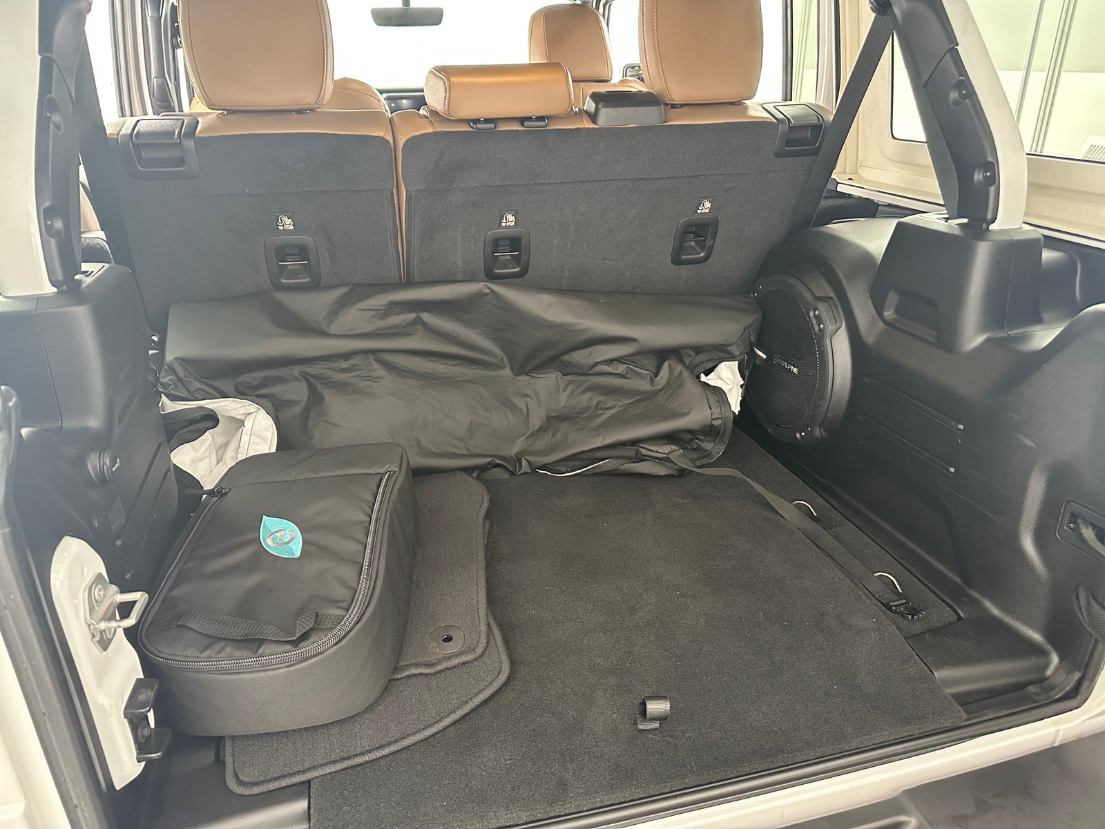 Thumbnail: 2023 Jeep Wrangler - 6