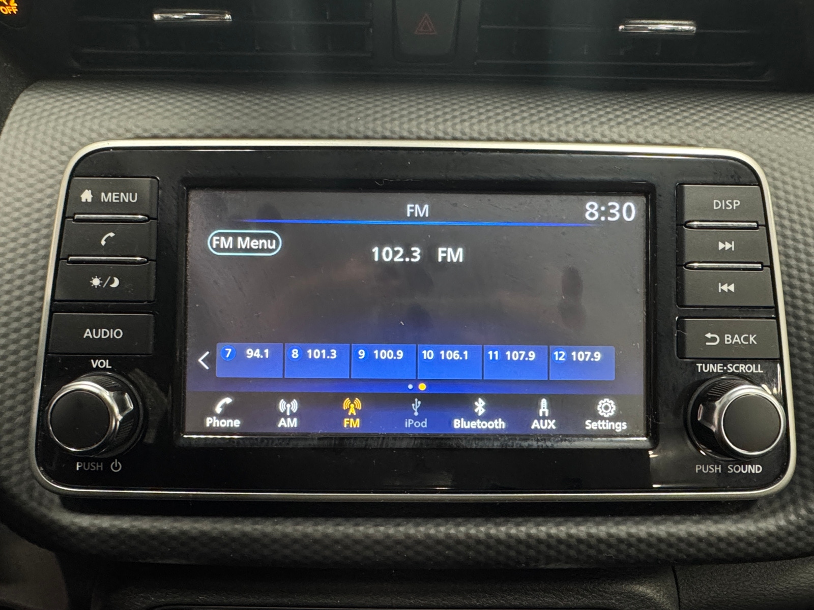 Thumbnail: 2024 Nissan Kicks - 4