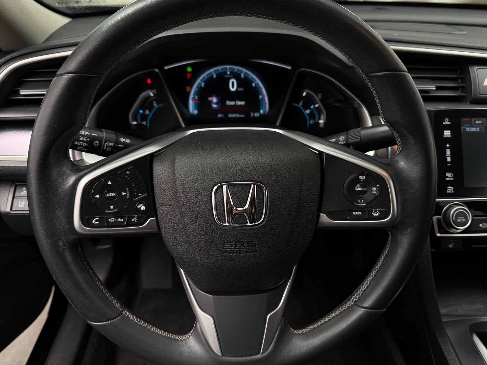 Thumbnail: 2016 Honda Civic - 4