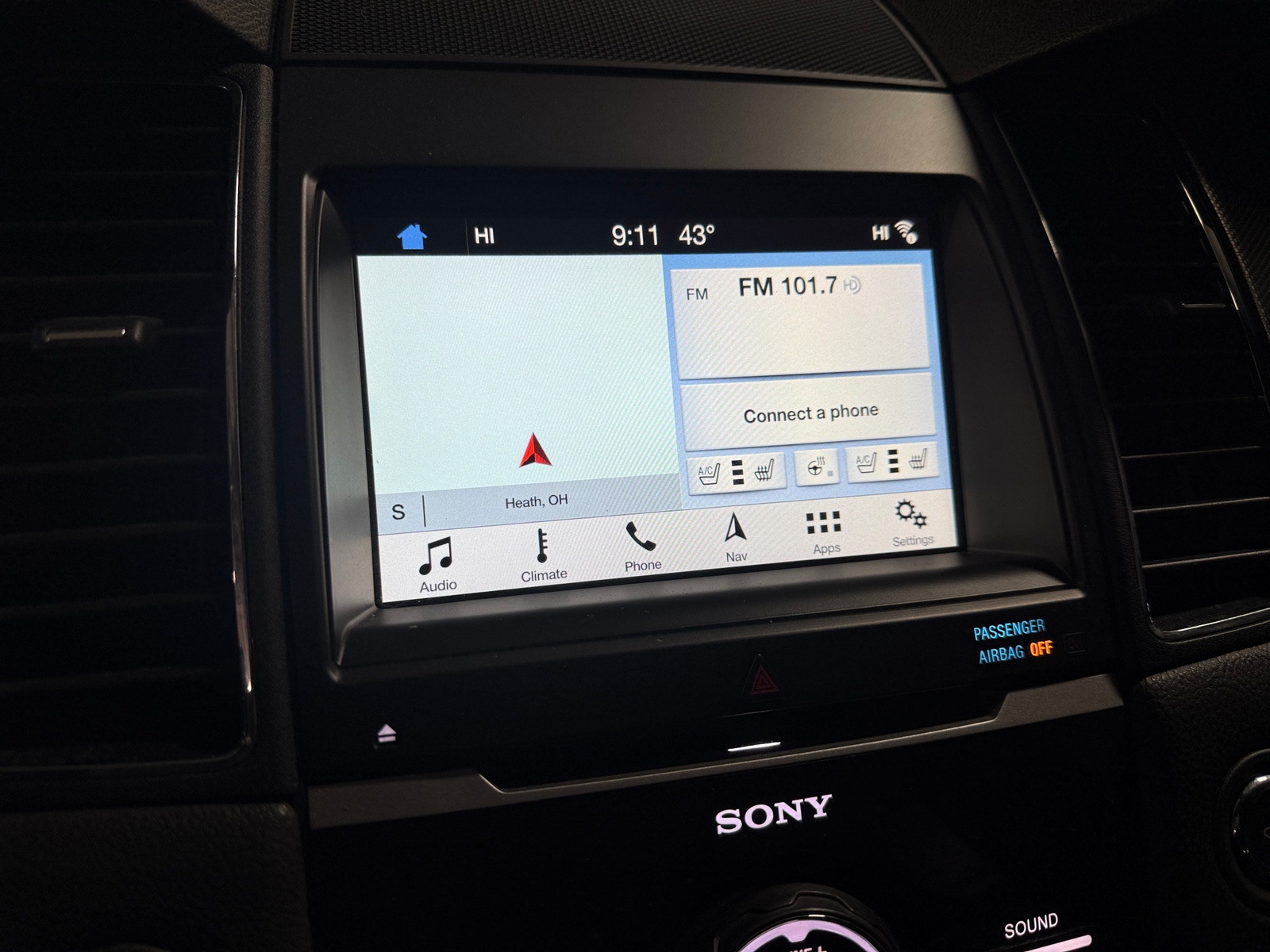 Thumbnail: 2018 Ford Taurus - 3