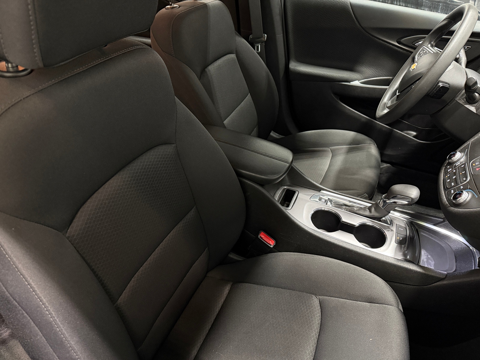 Thumbnail: 2024 Chevrolet Malibu - 2