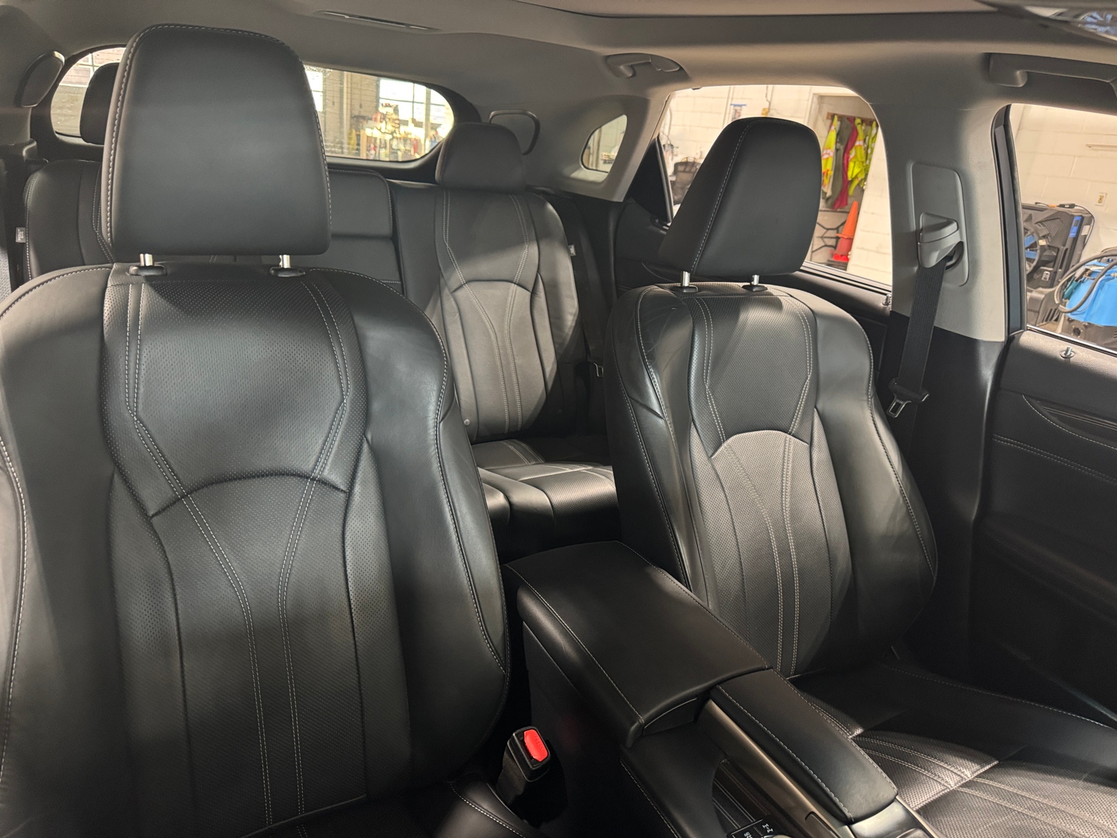 Thumbnail: 2017 Lexus RX - 2