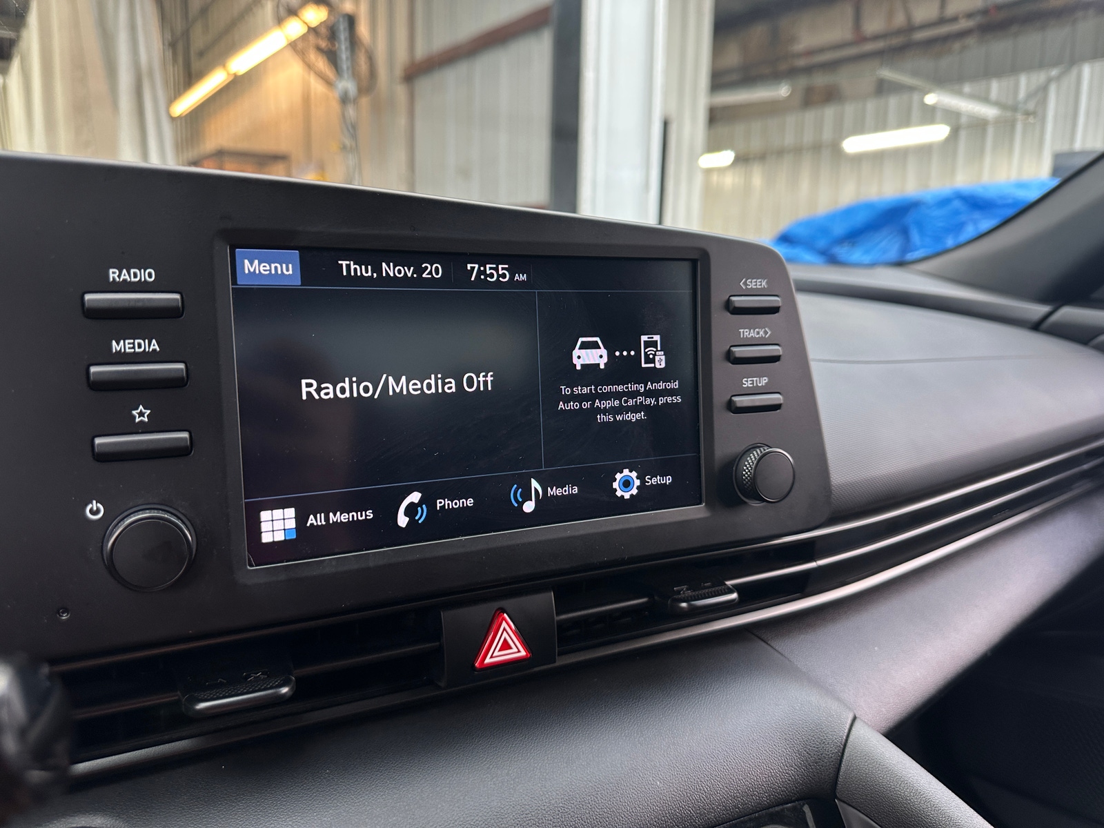 Thumbnail: 2025 Hyundai Elantra - 4