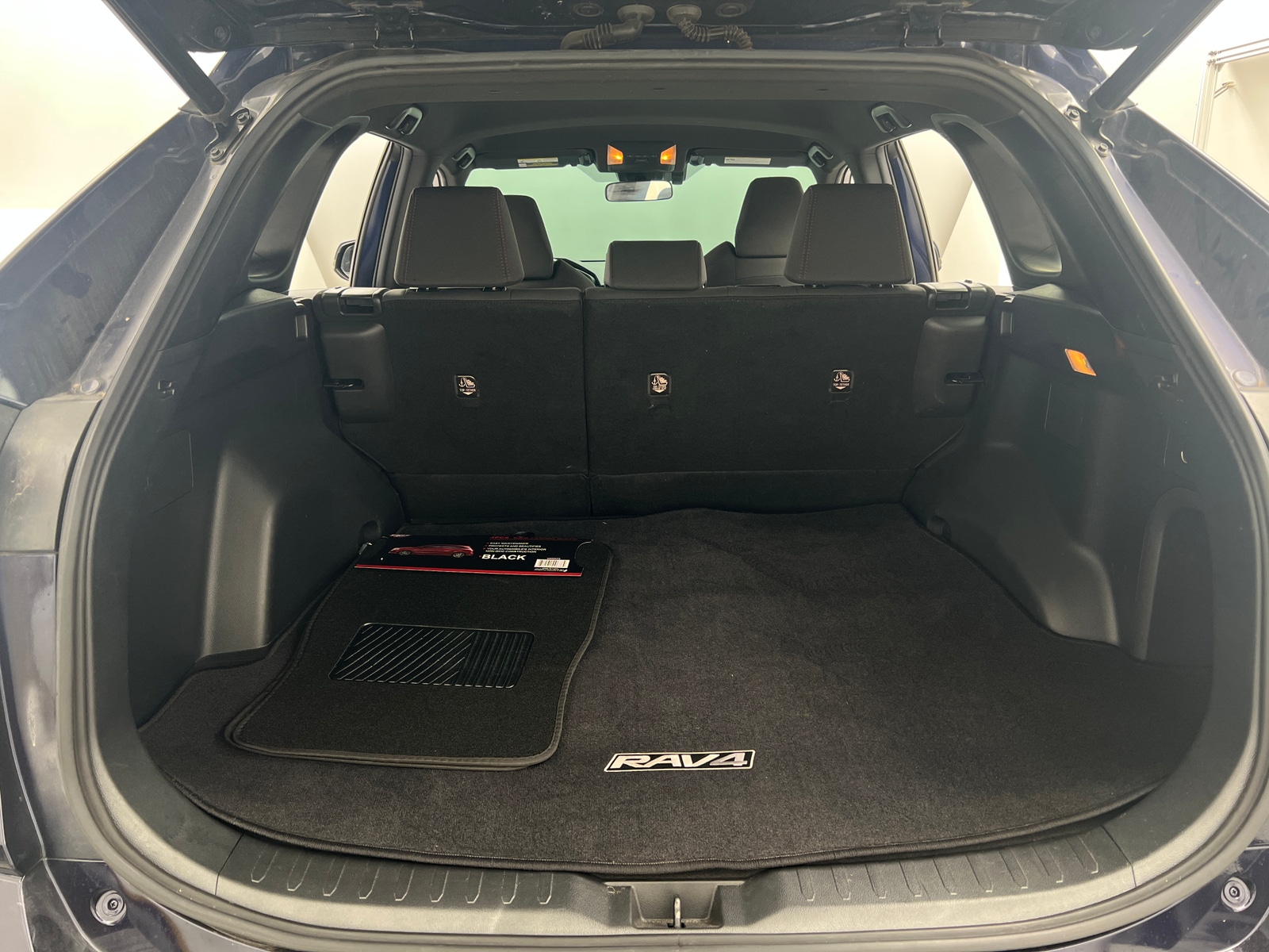 Thumbnail: 2021 Toyota RAV4 - 7