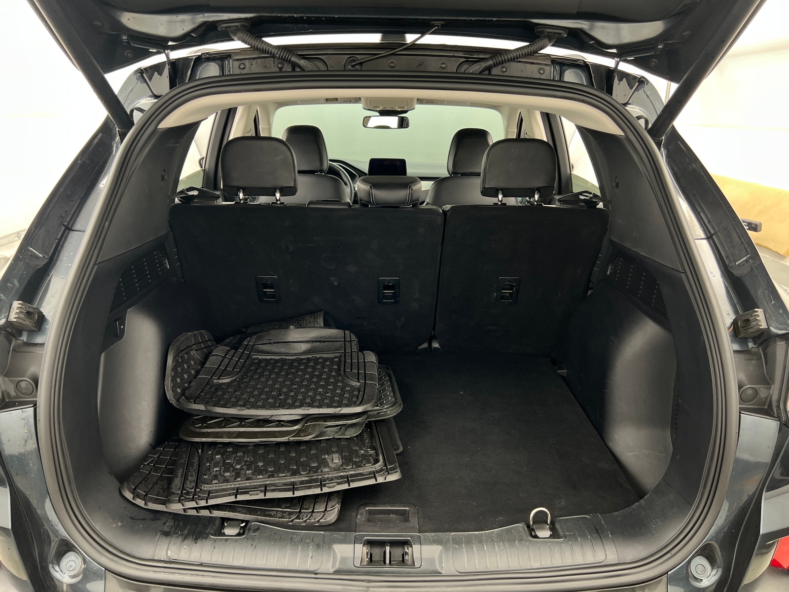 Thumbnail: 2022 Ford Escape - 6