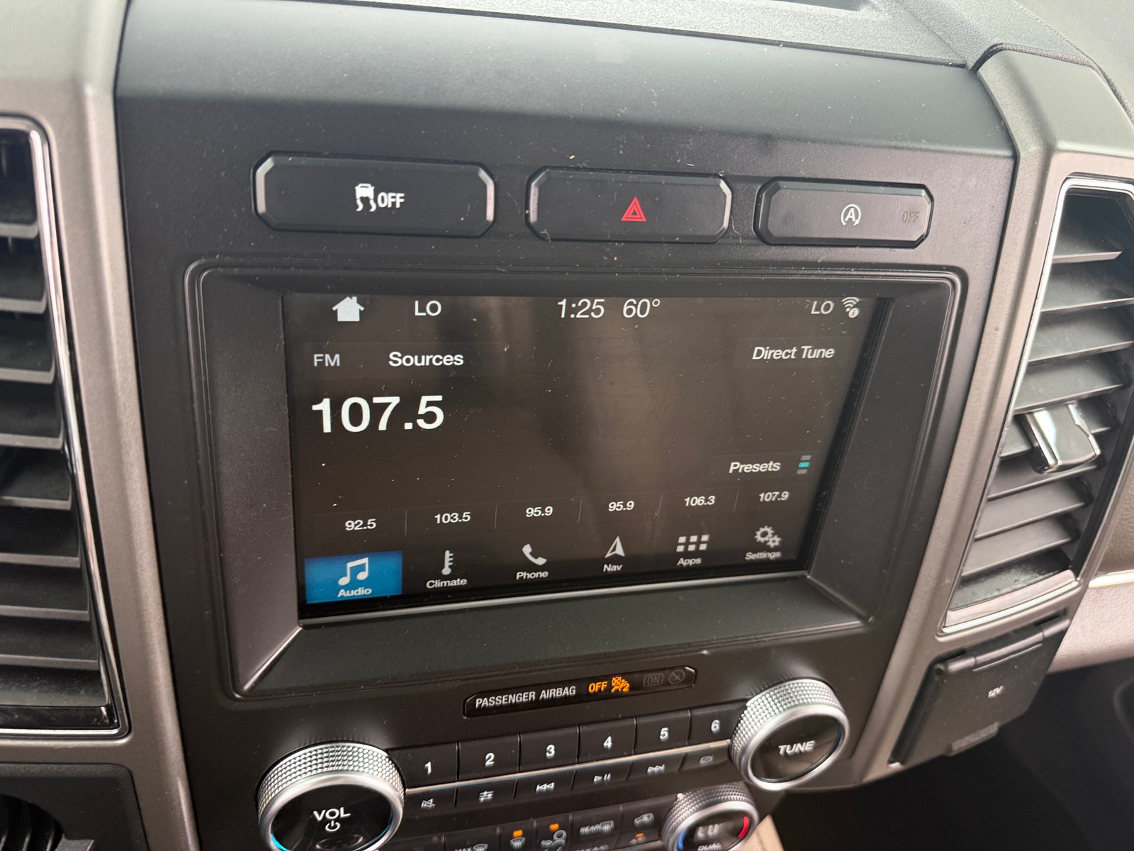 Thumbnail: 2018 Ford Expedition - 3