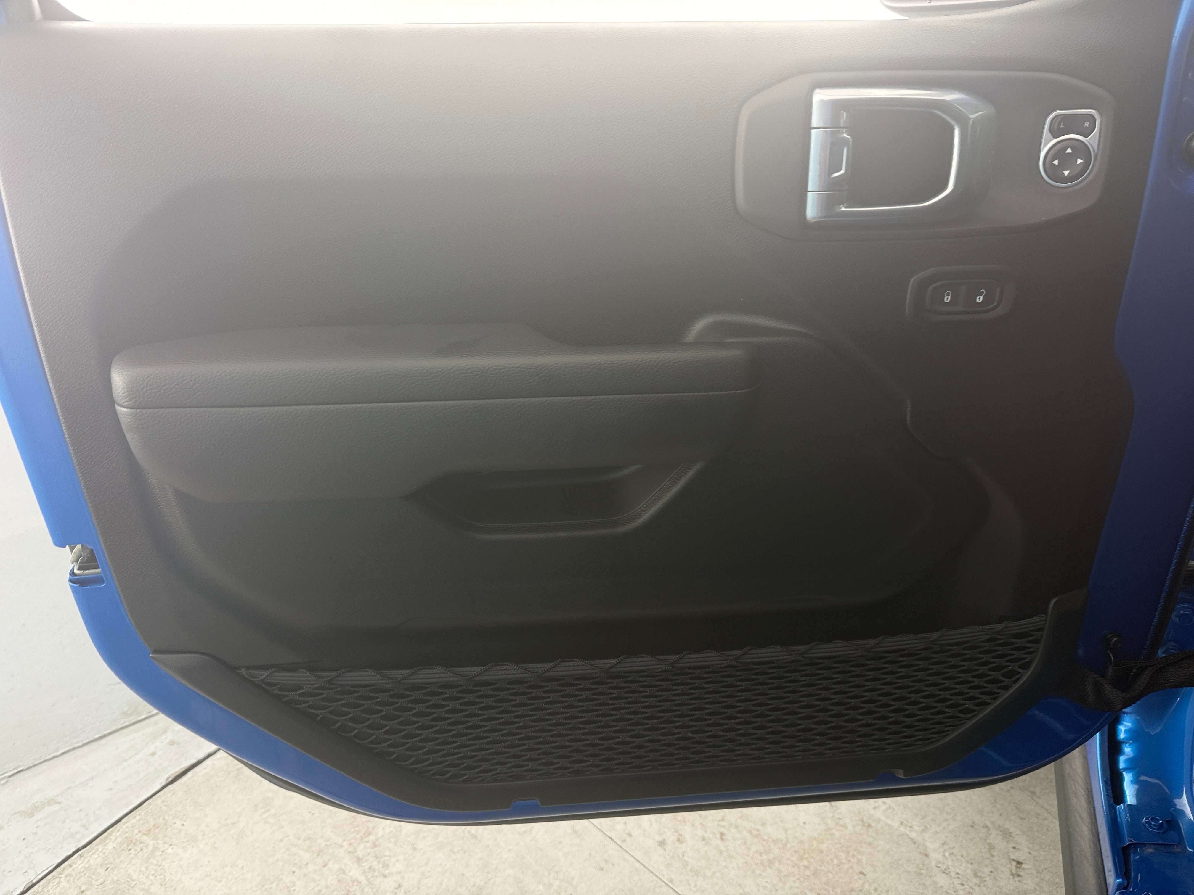 Used 2025 Jeep Gladiator Nighthawk with VIN 1C6PJTAG4SL500275 for sale in Little Rock