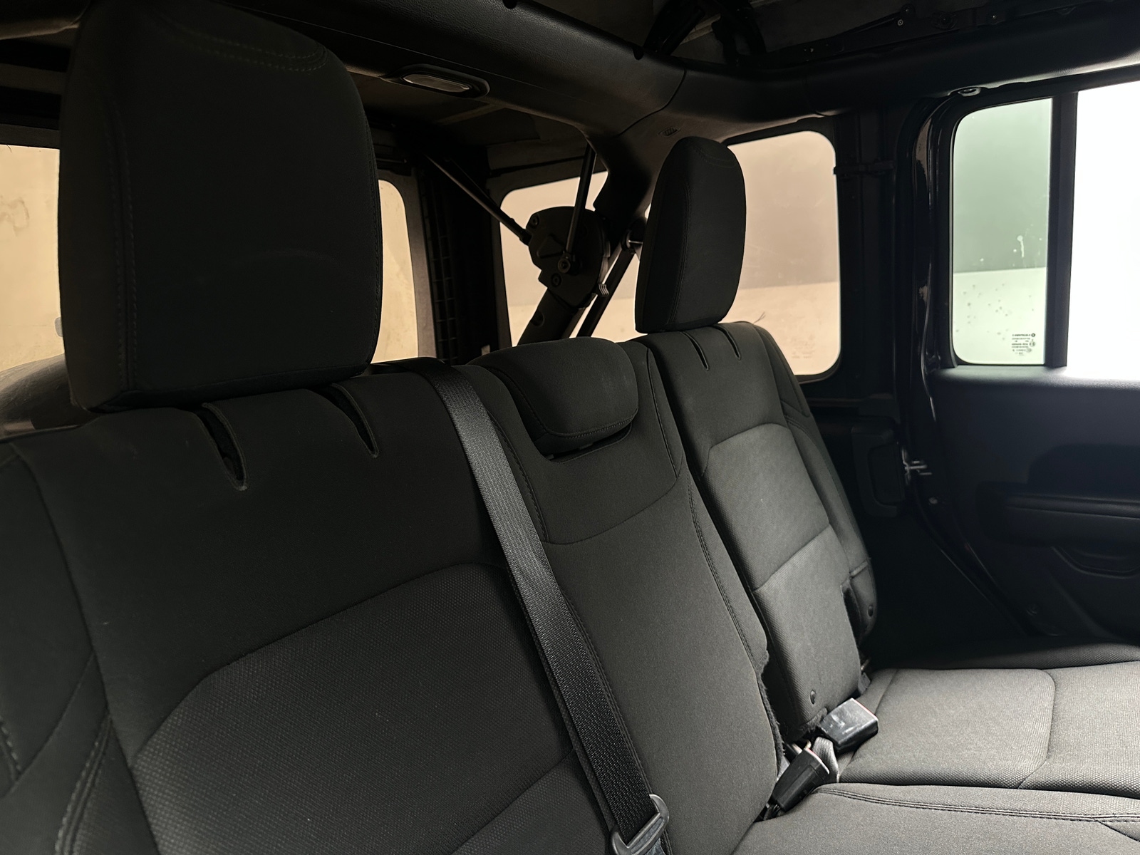 Thumbnail: 2019 Jeep Wrangler - 6