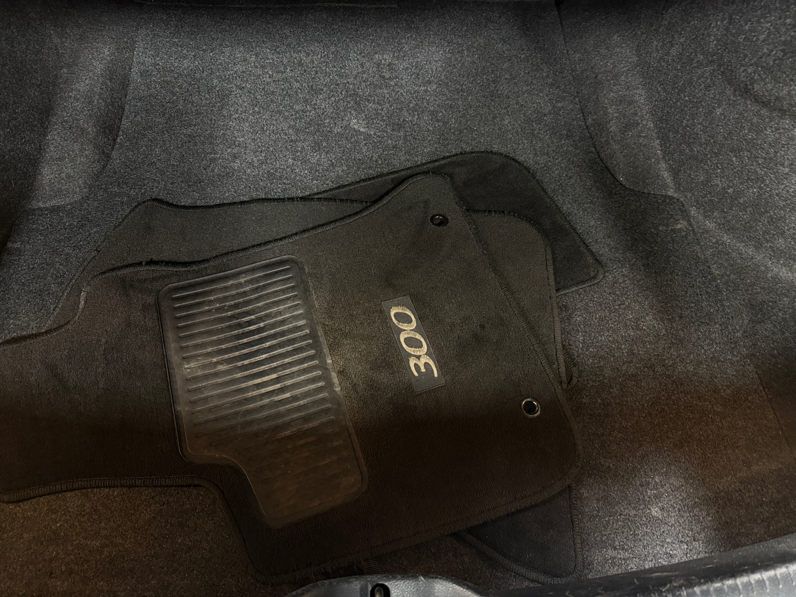 Thumbnail: 2014 Chrysler 300 - 6