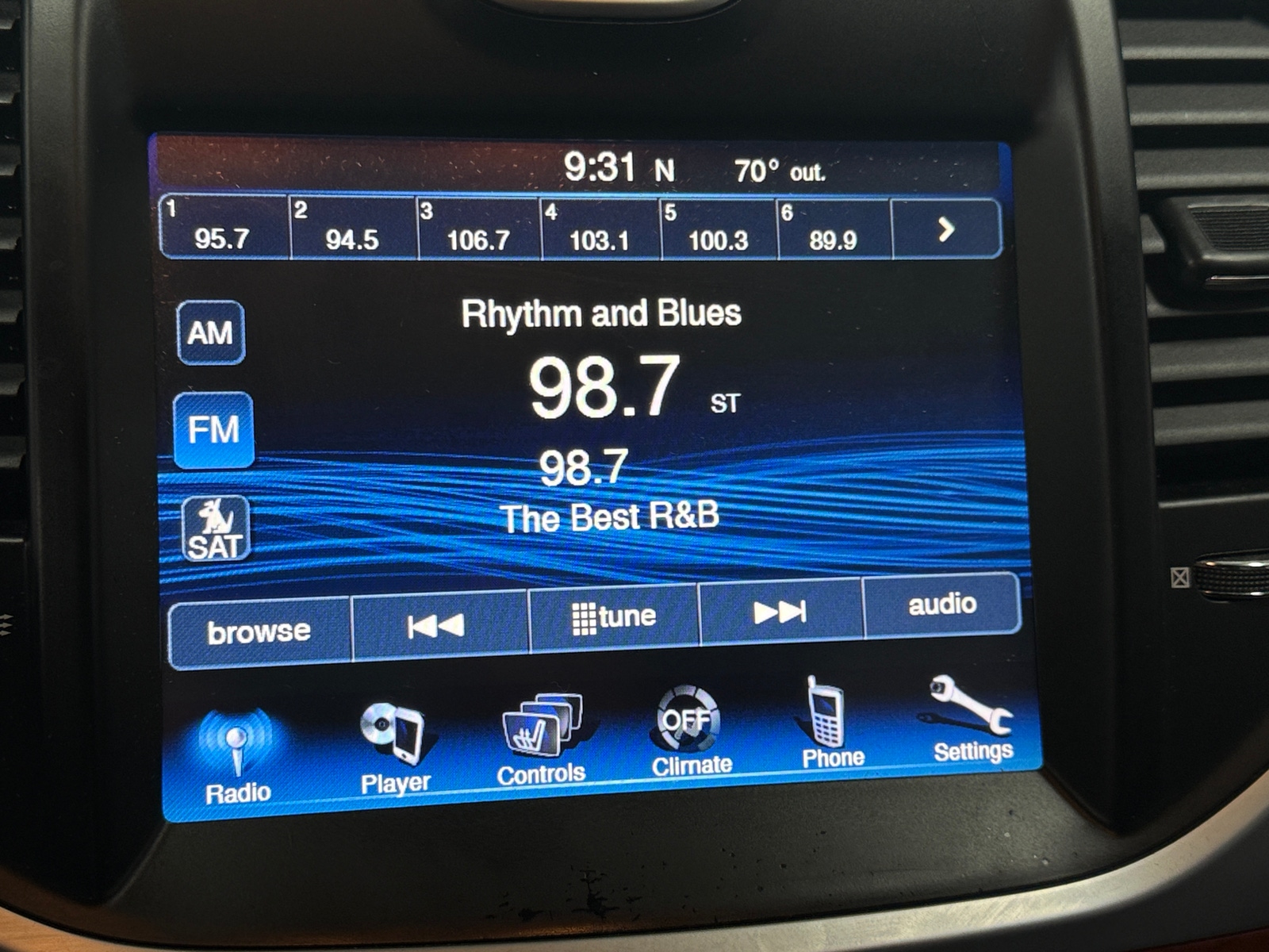 Thumbnail: 2014 Chrysler 300 - 3