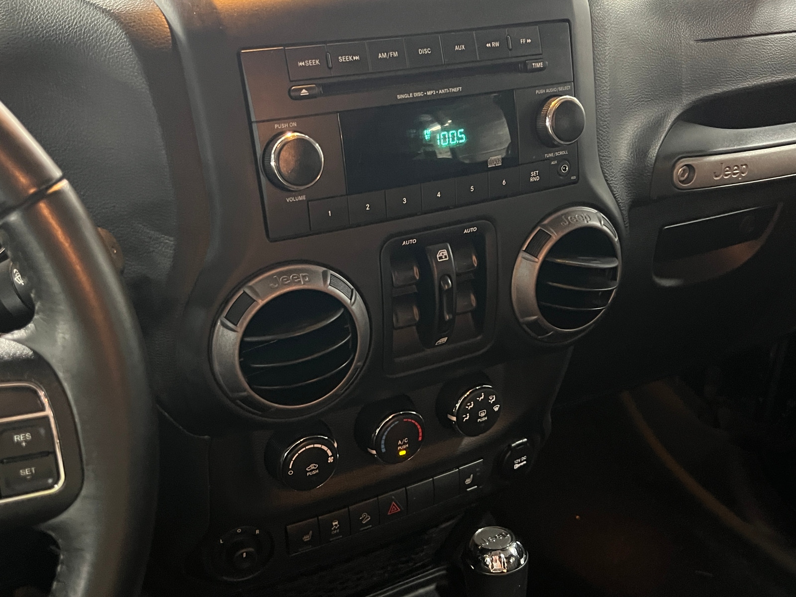 Thumbnail: 2018 Jeep Wrangler - 4