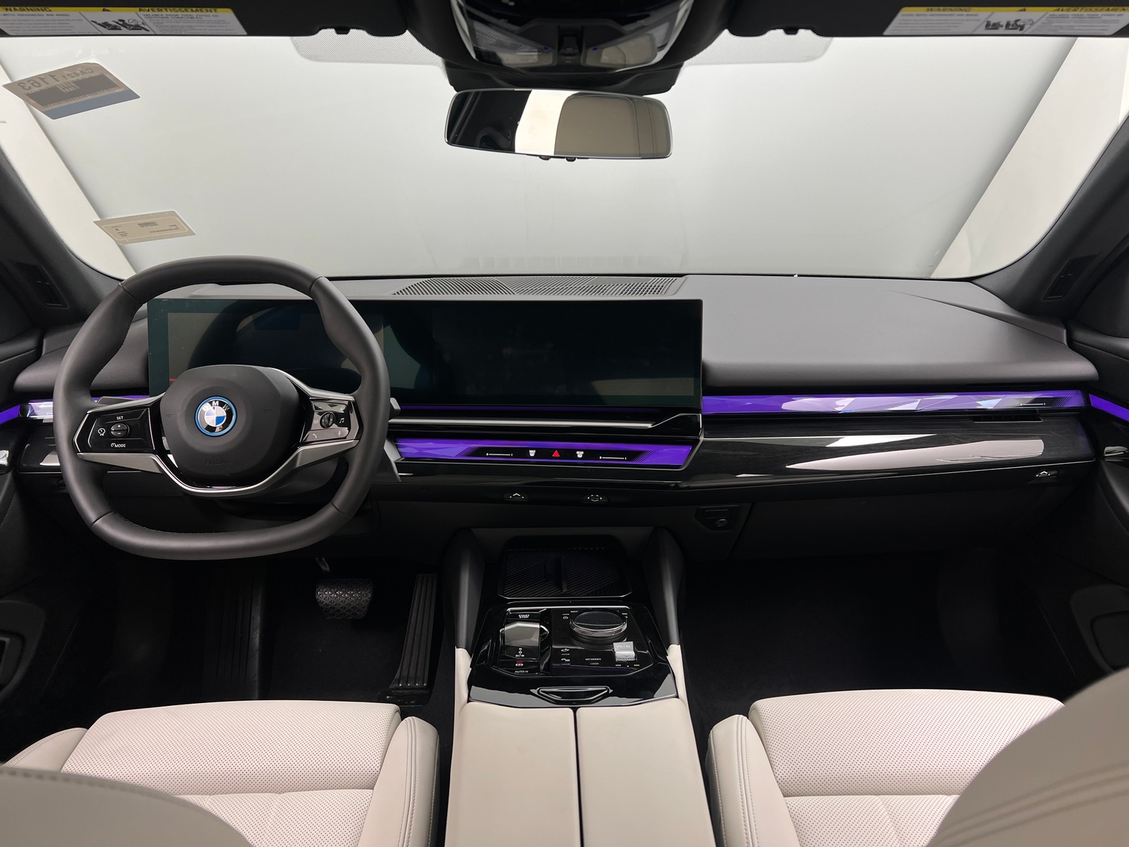 Thumbnail: 2024 BMW i5 - 2