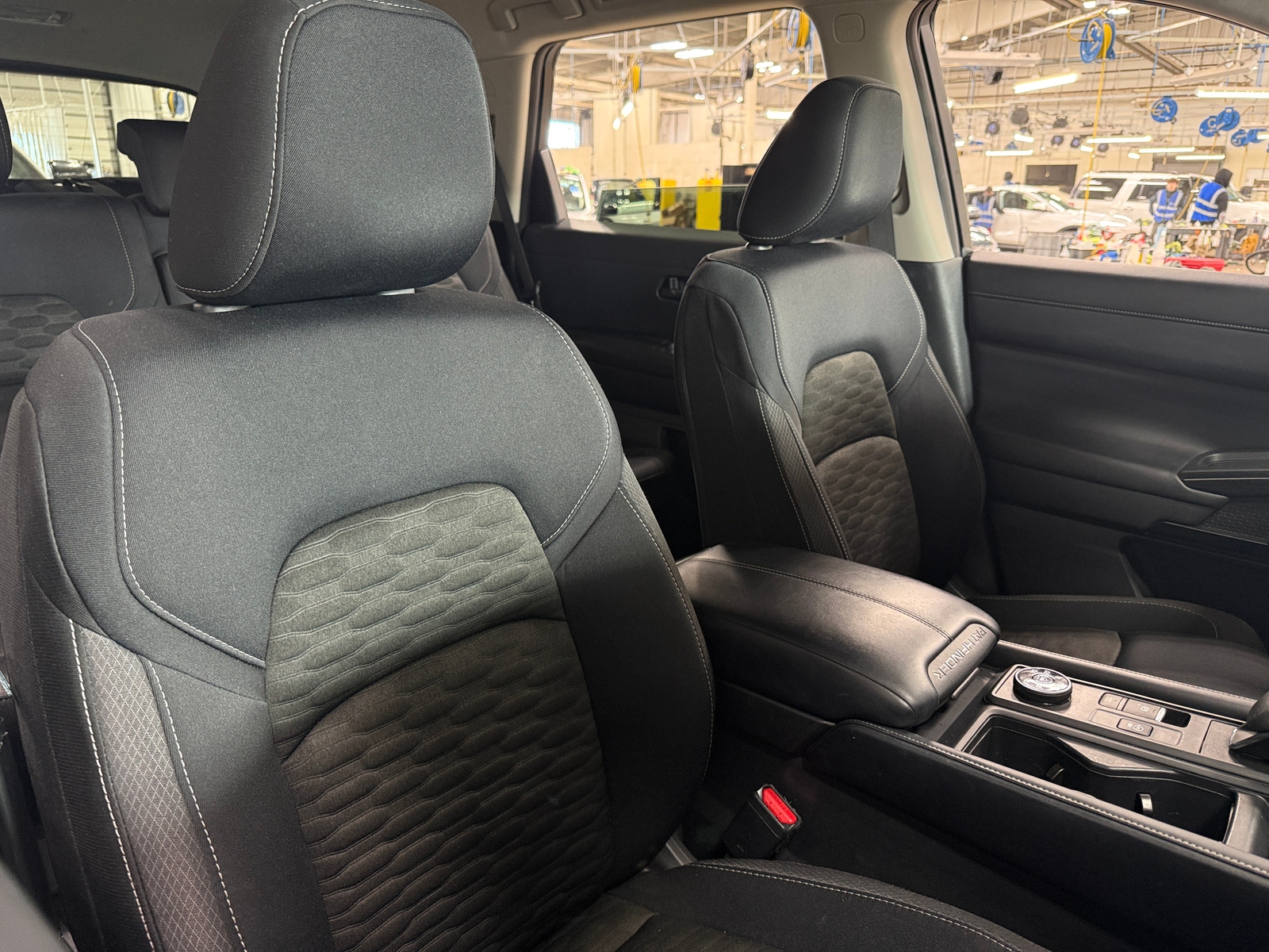 Thumbnail: 2023 Nissan Pathfinder - 2