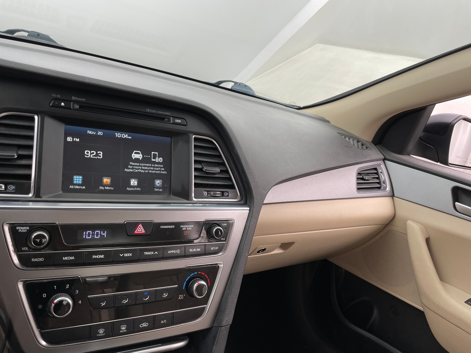 Thumbnail: 2016 Hyundai Sonata - 4