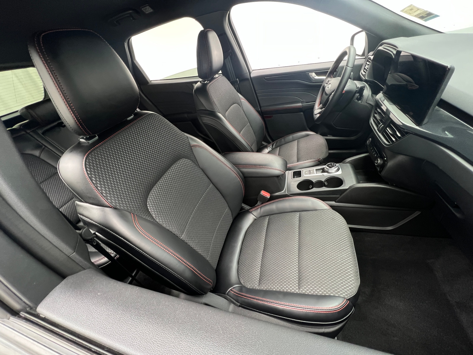 Thumbnail: 2024 Ford Escape - 2