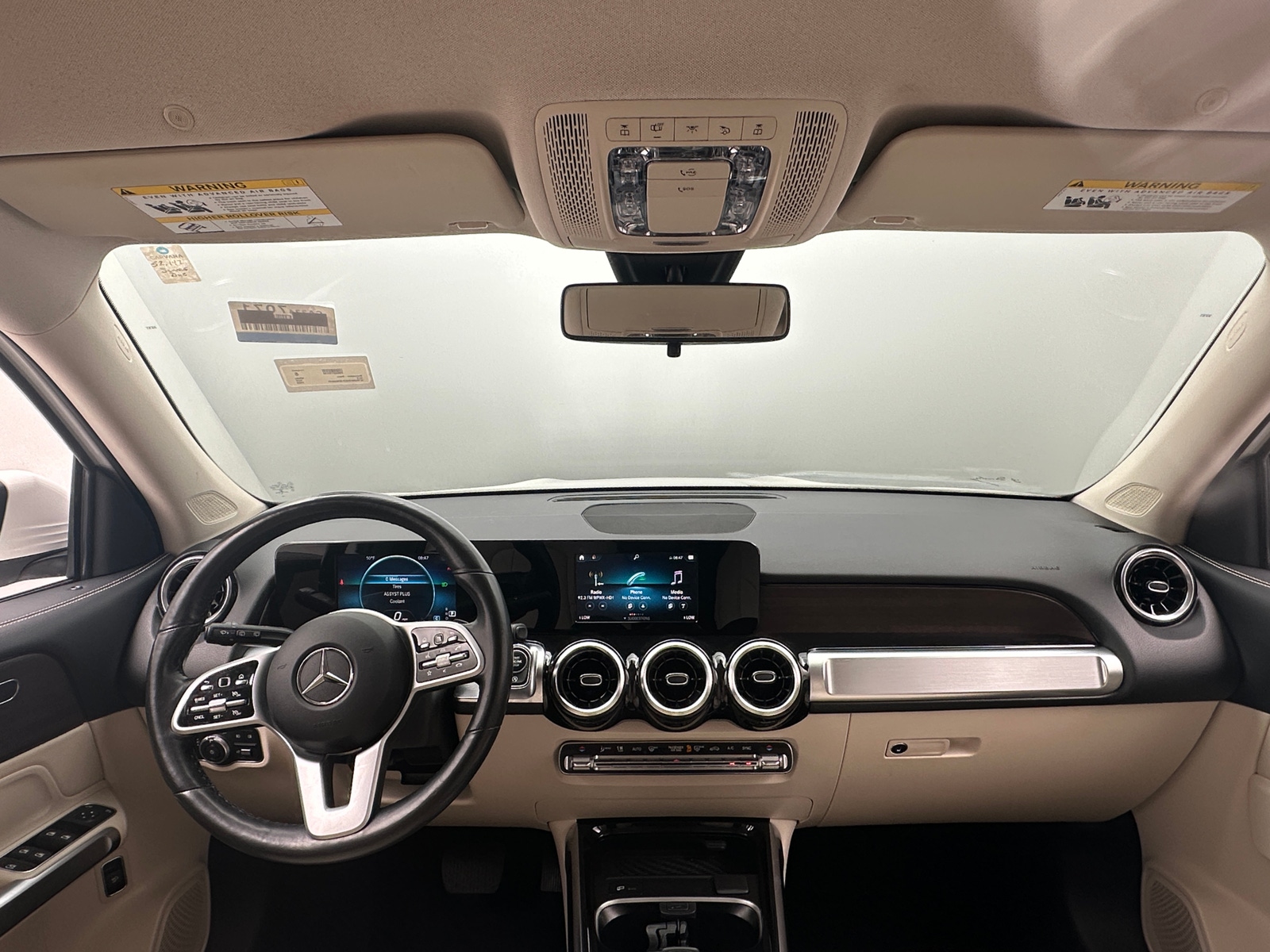 Thumbnail: 2020 Mercedes-Benz GLB - 2