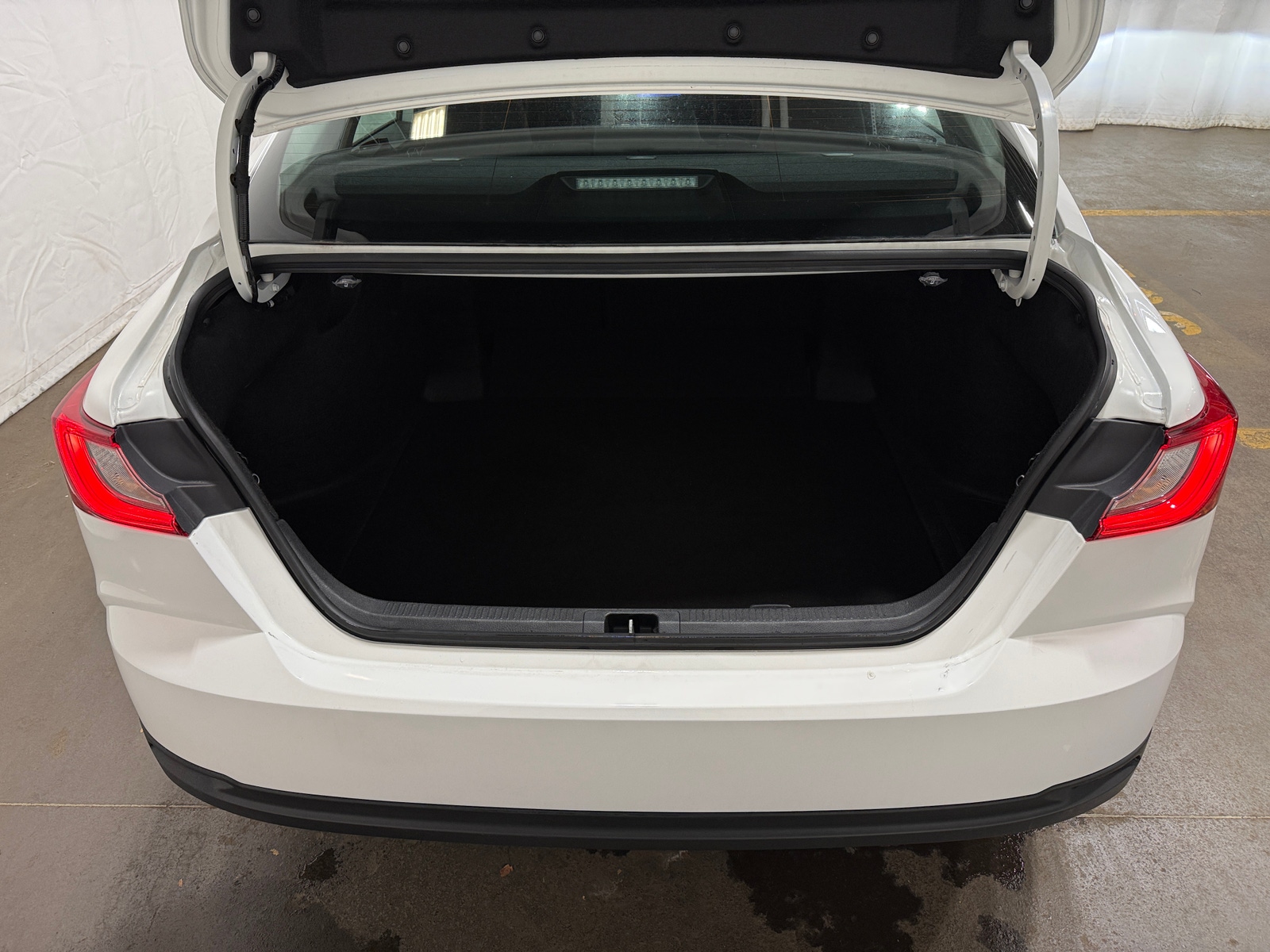 Thumbnail: 2025 Toyota Camry - 7