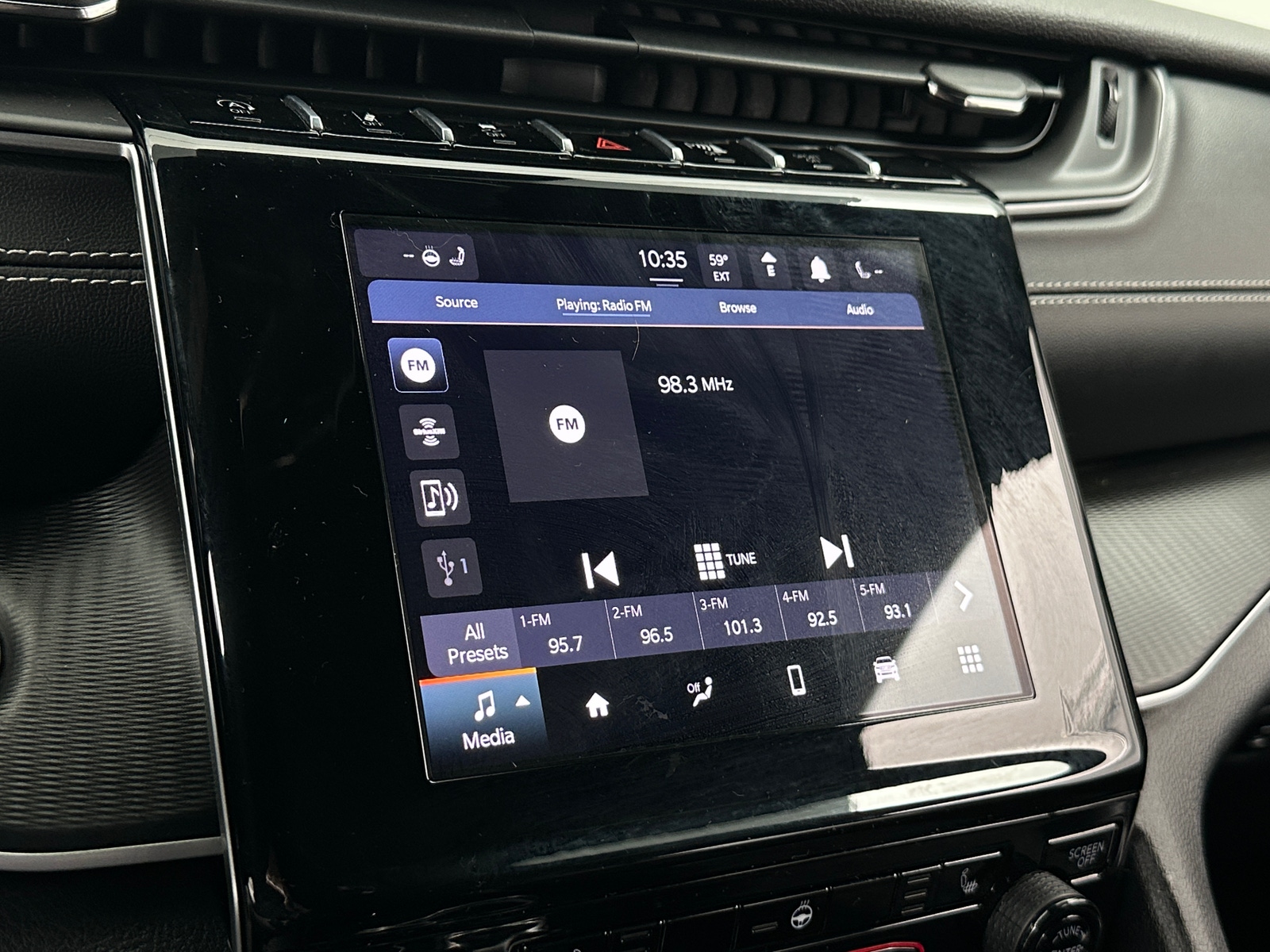 Thumbnail: 2024 Jeep Grand Cherokee L - 3