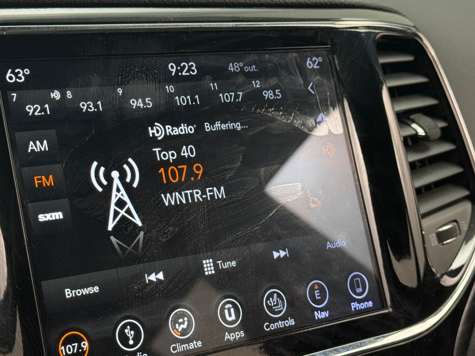 Thumbnail: 2019 Jeep Grand Cherokee - 4