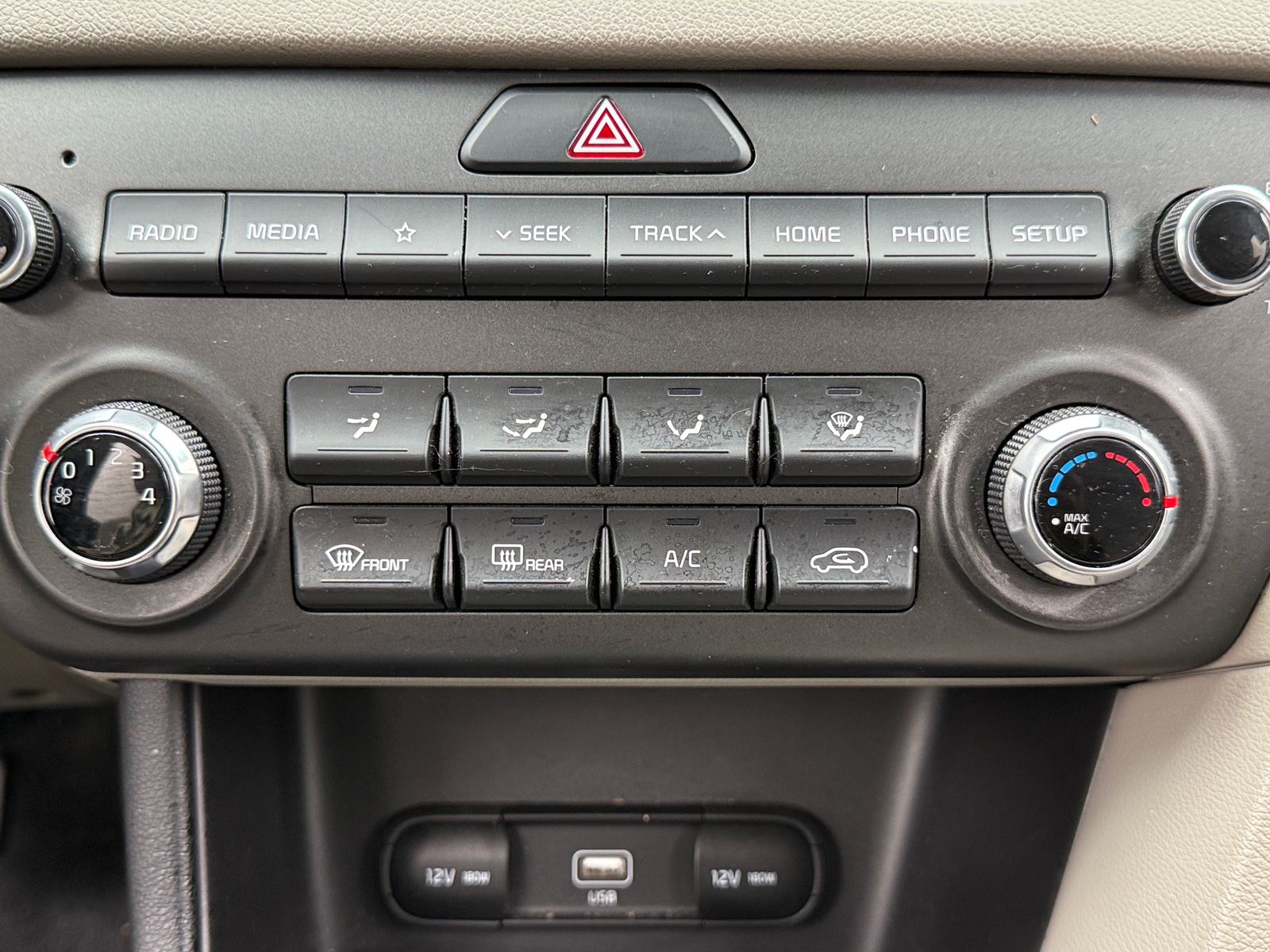 Thumbnail: 2020 Kia Sportage - 4