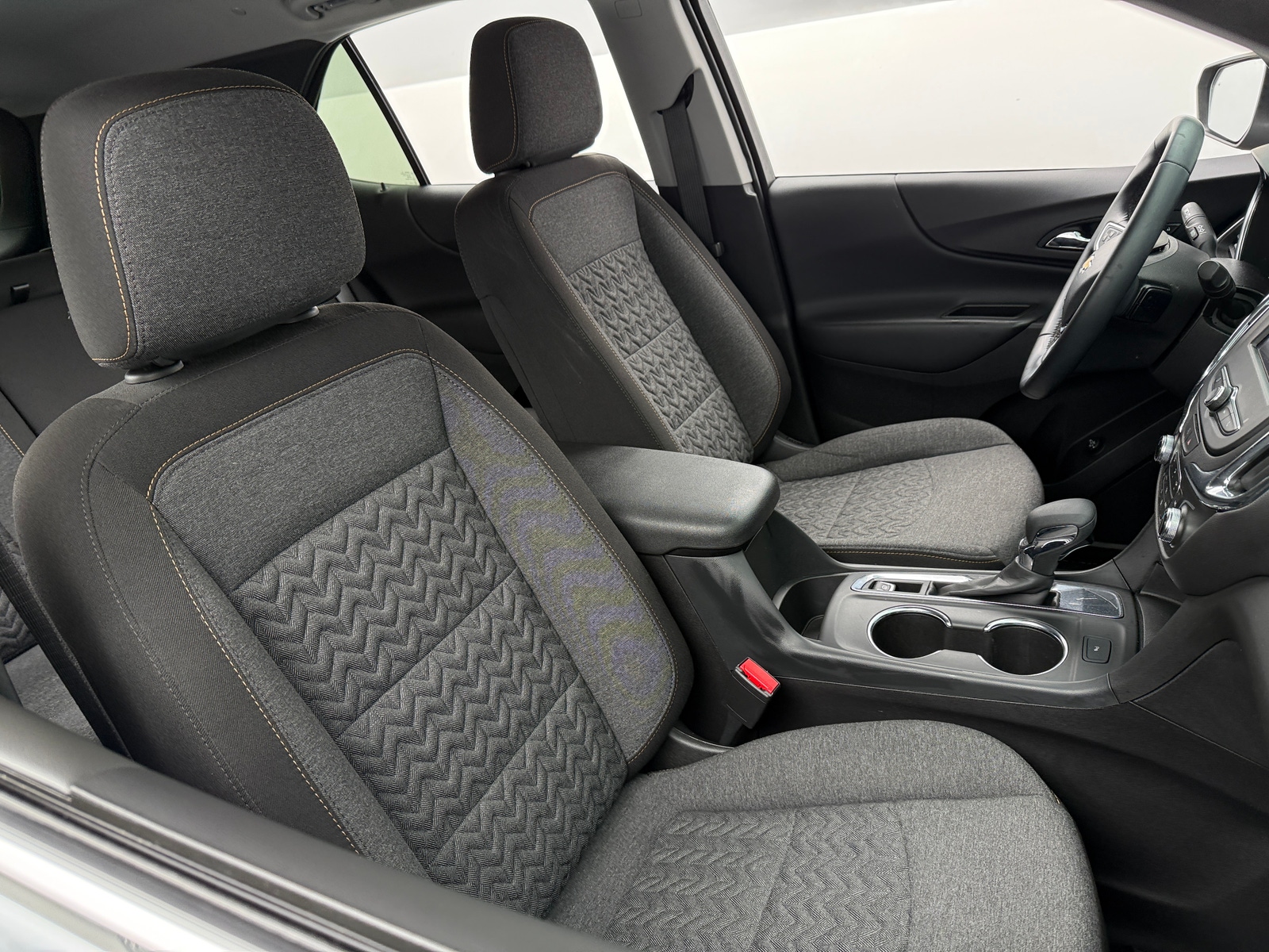 Thumbnail: 2024 Chevrolet Equinox - 2