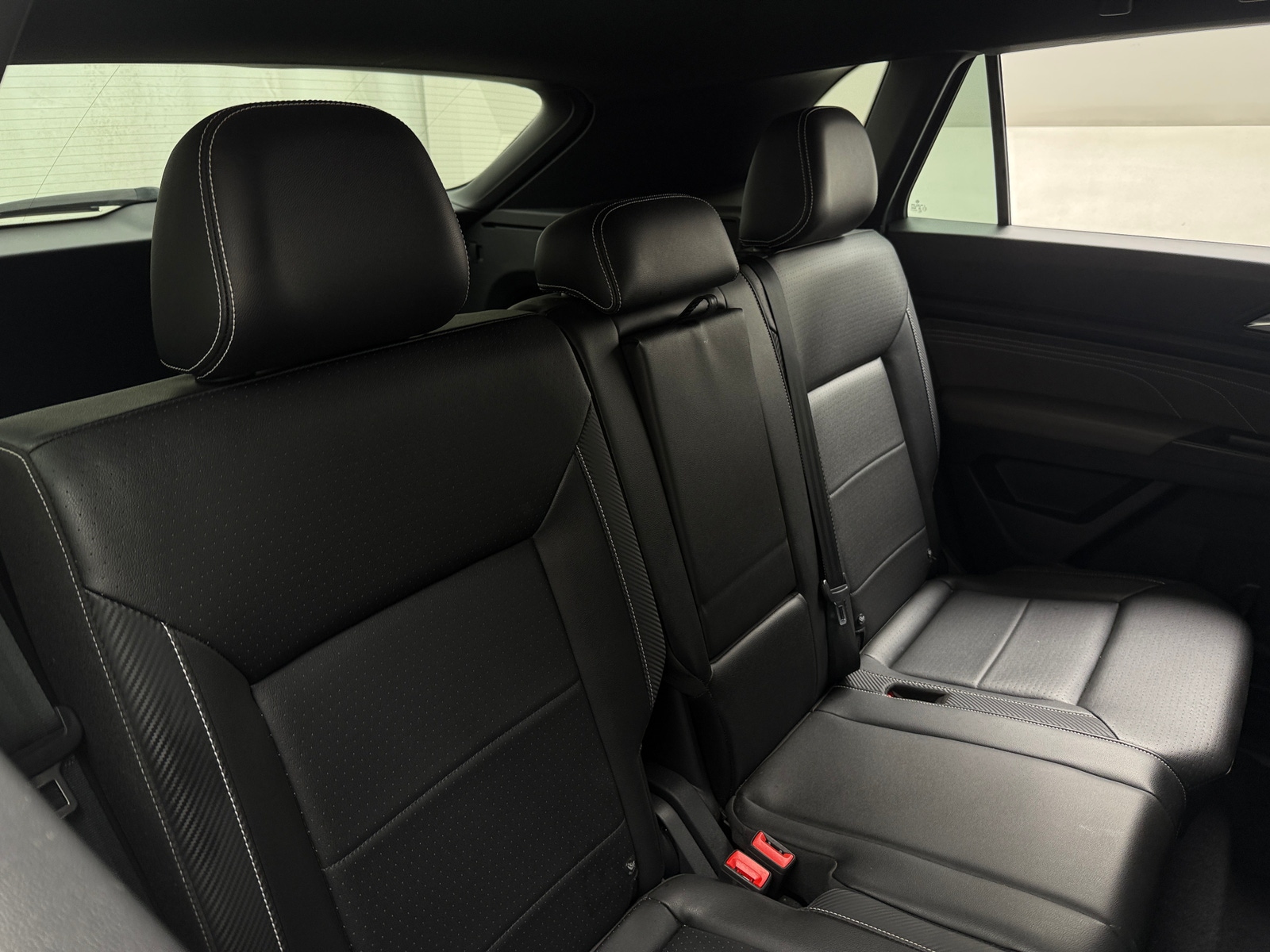 Thumbnail: 2022 Volkswagen Atlas - 5