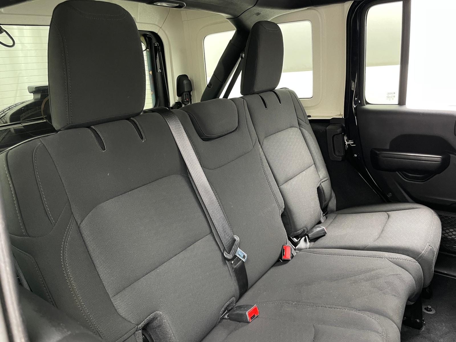 Thumbnail: 2020 Jeep Wrangler - 6