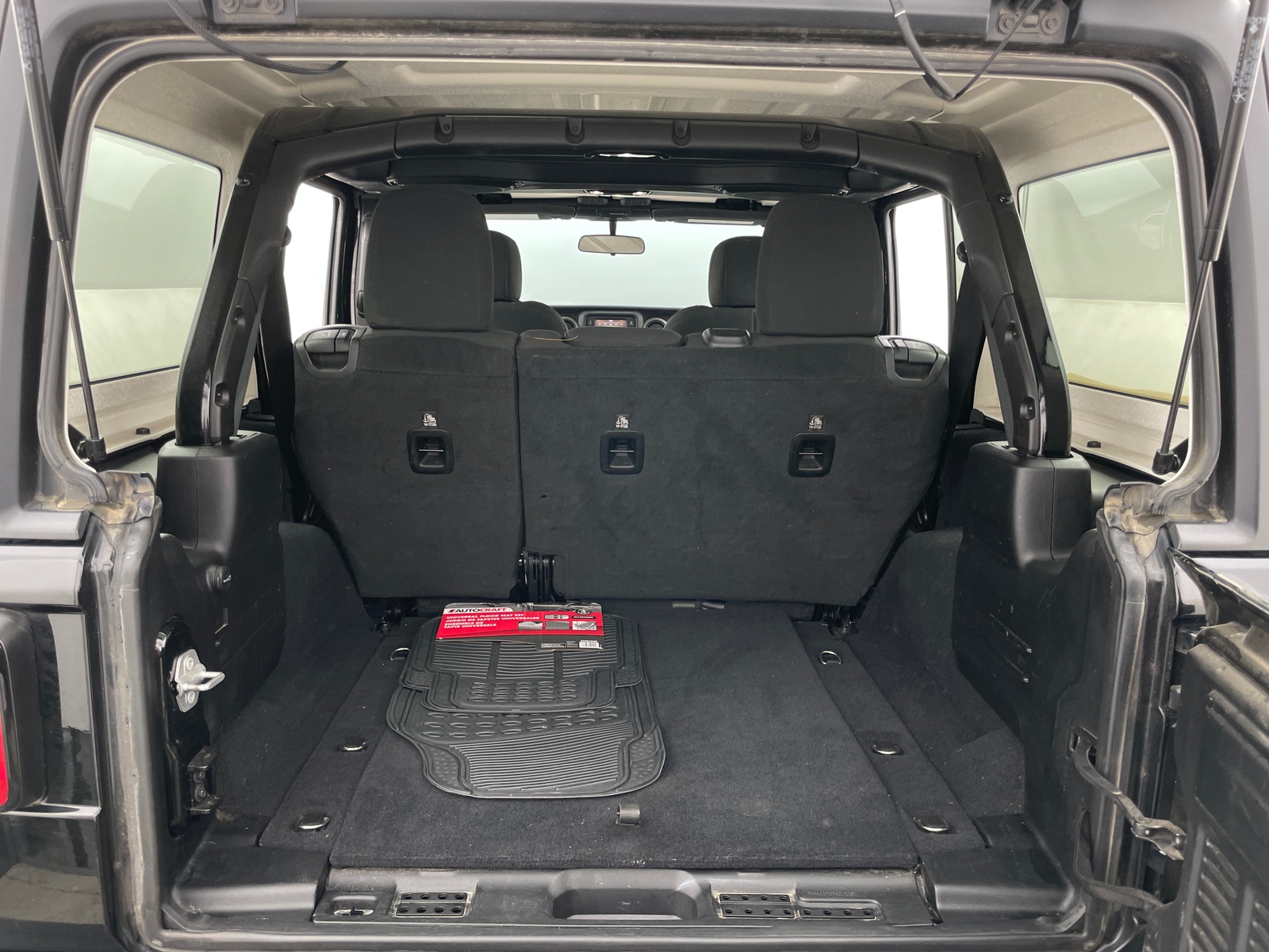 Thumbnail: 2020 Jeep Wrangler - 7