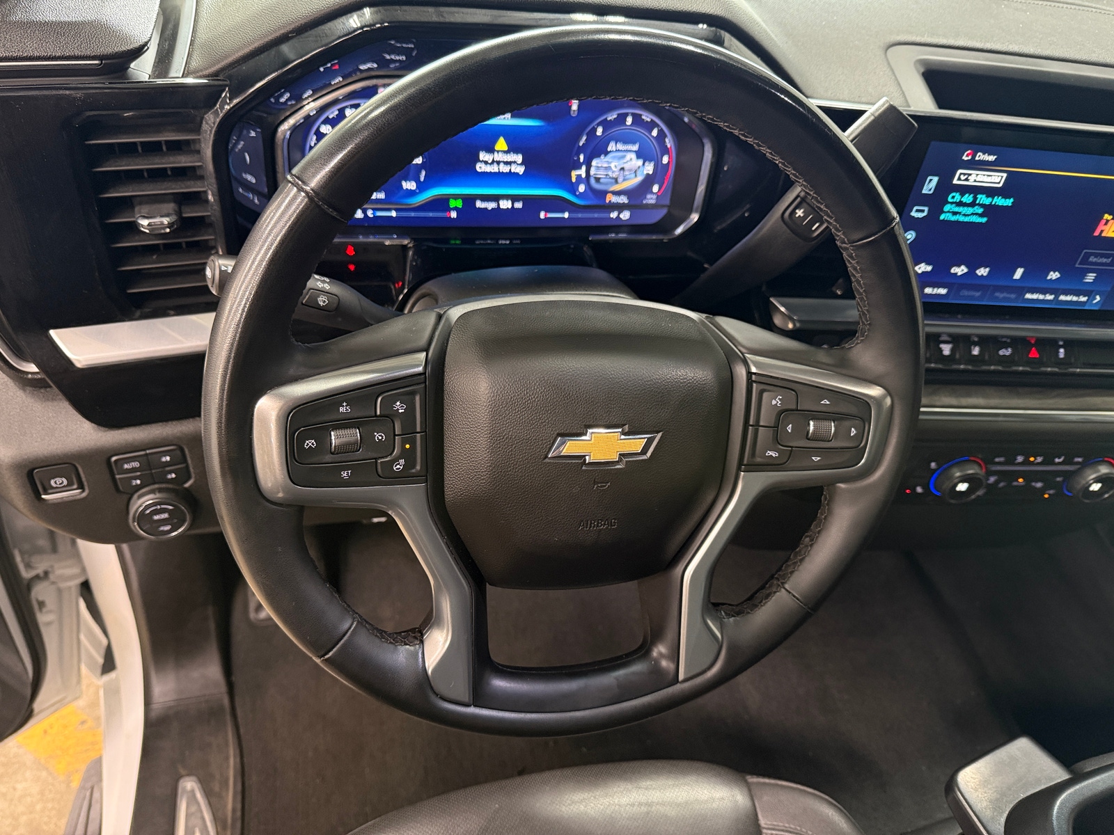 Thumbnail: 2024 Chevrolet Silverado 2500 - 4