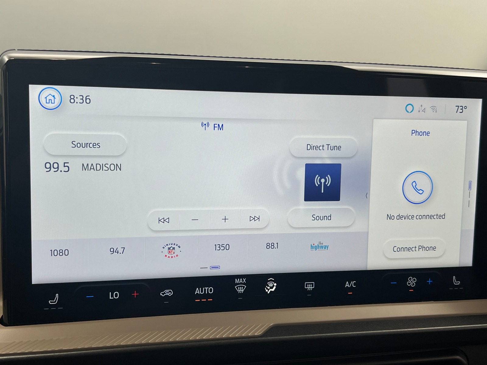 Thumbnail: 2025 Ford Bronco Sport - 4