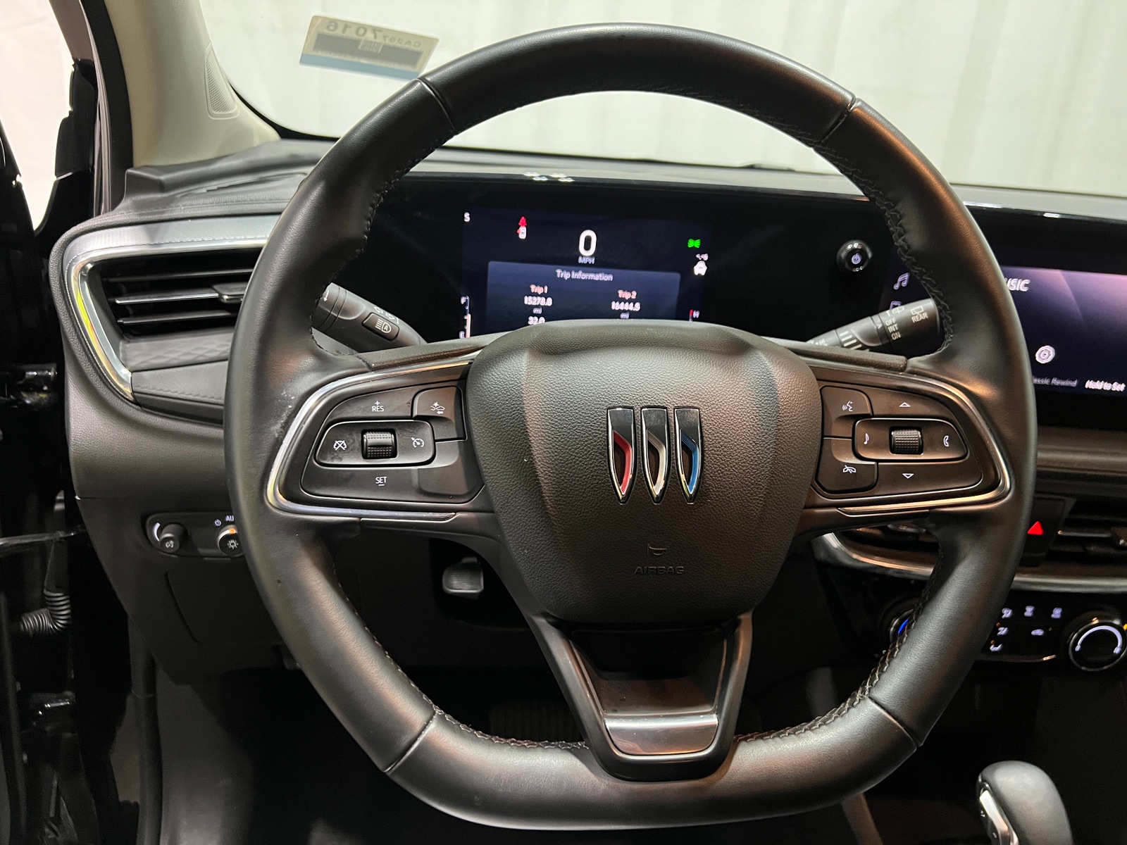 Thumbnail: 2024 Buick Encore GX - 4