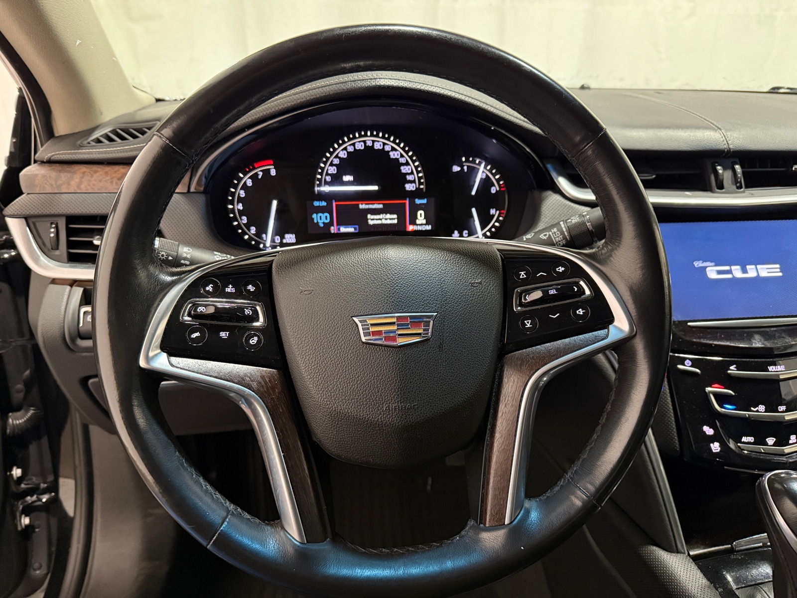 Thumbnail: 2019 Cadillac XTS - 4