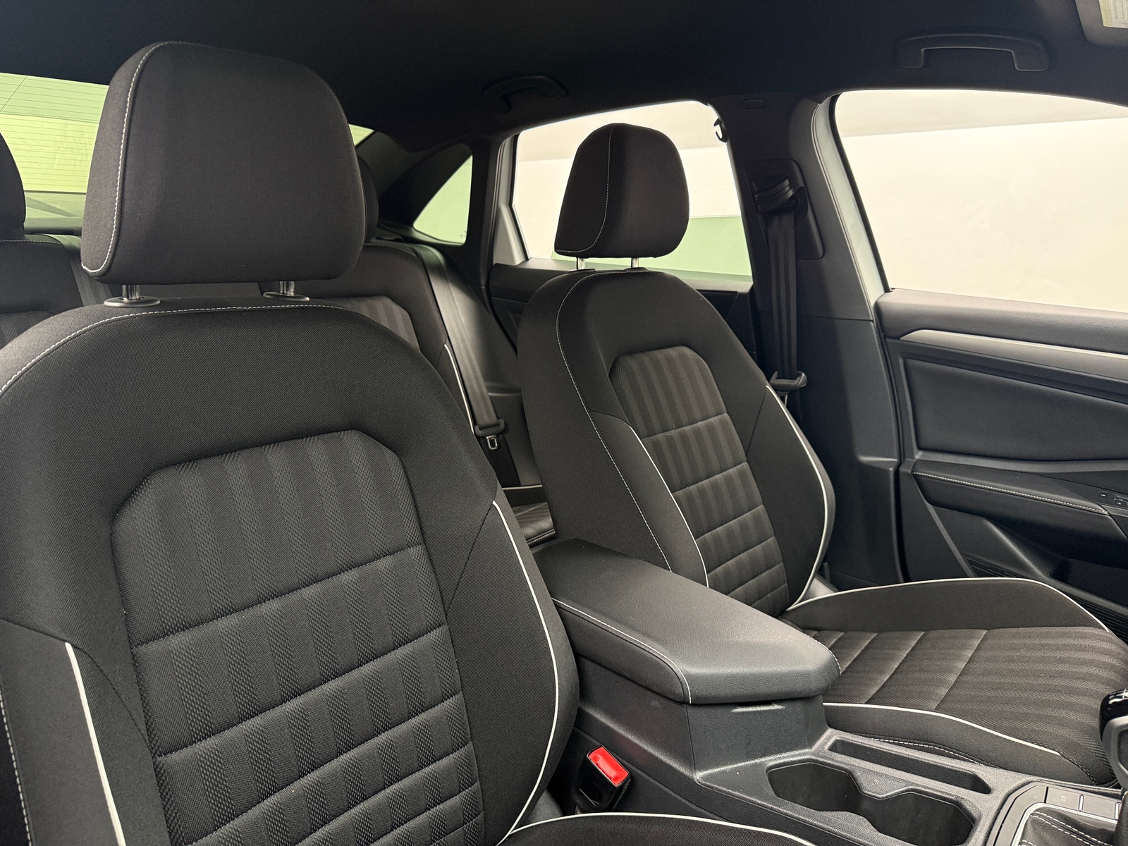 Thumbnail: 2024 Volkswagen Jetta - 2