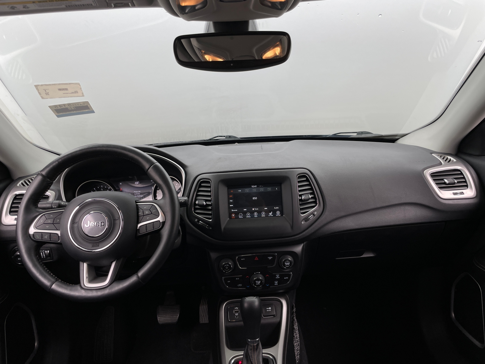 Thumbnail: 2018 Jeep Compass - 3