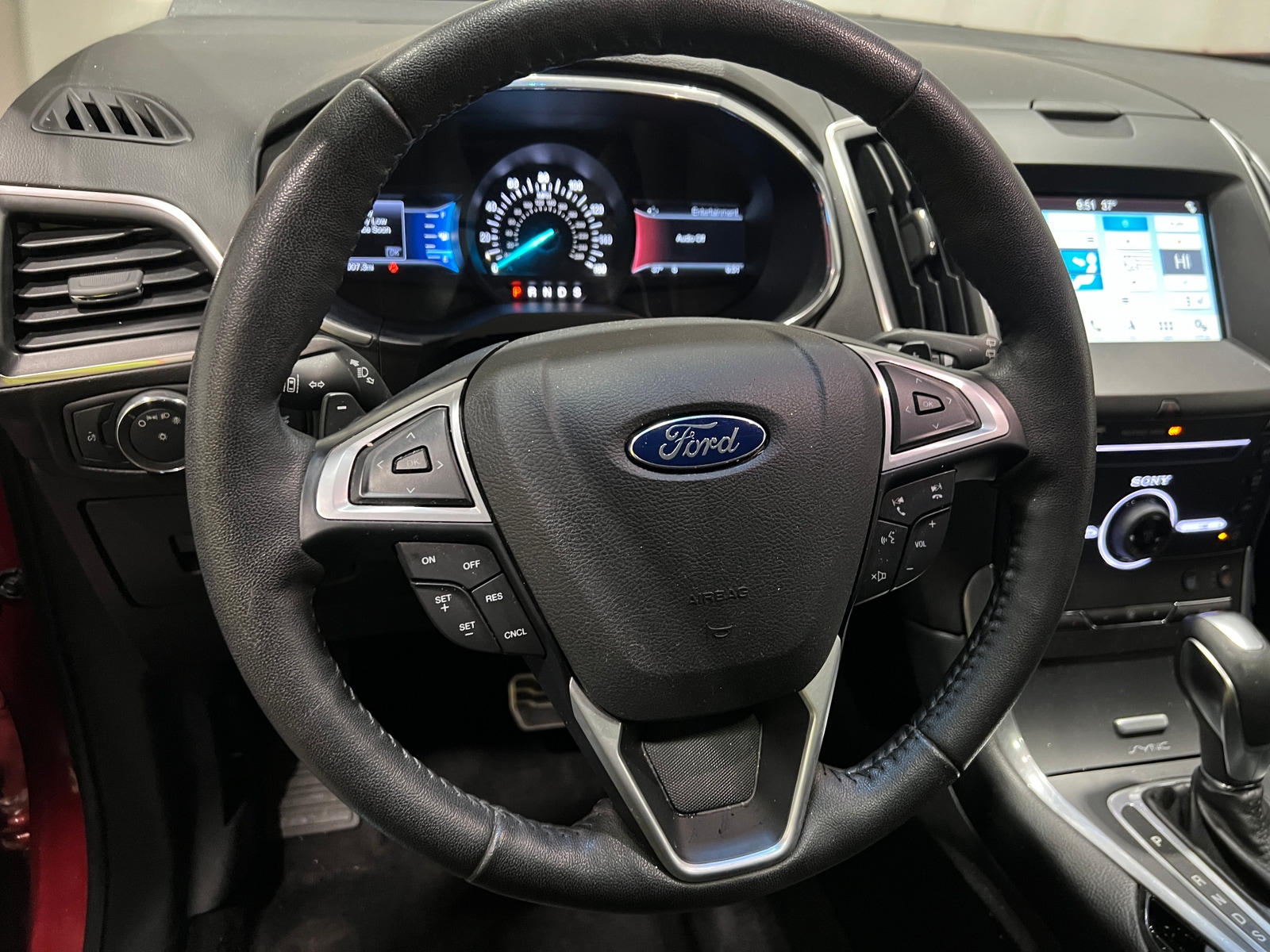 Thumbnail: 2016 Ford Edge - 4