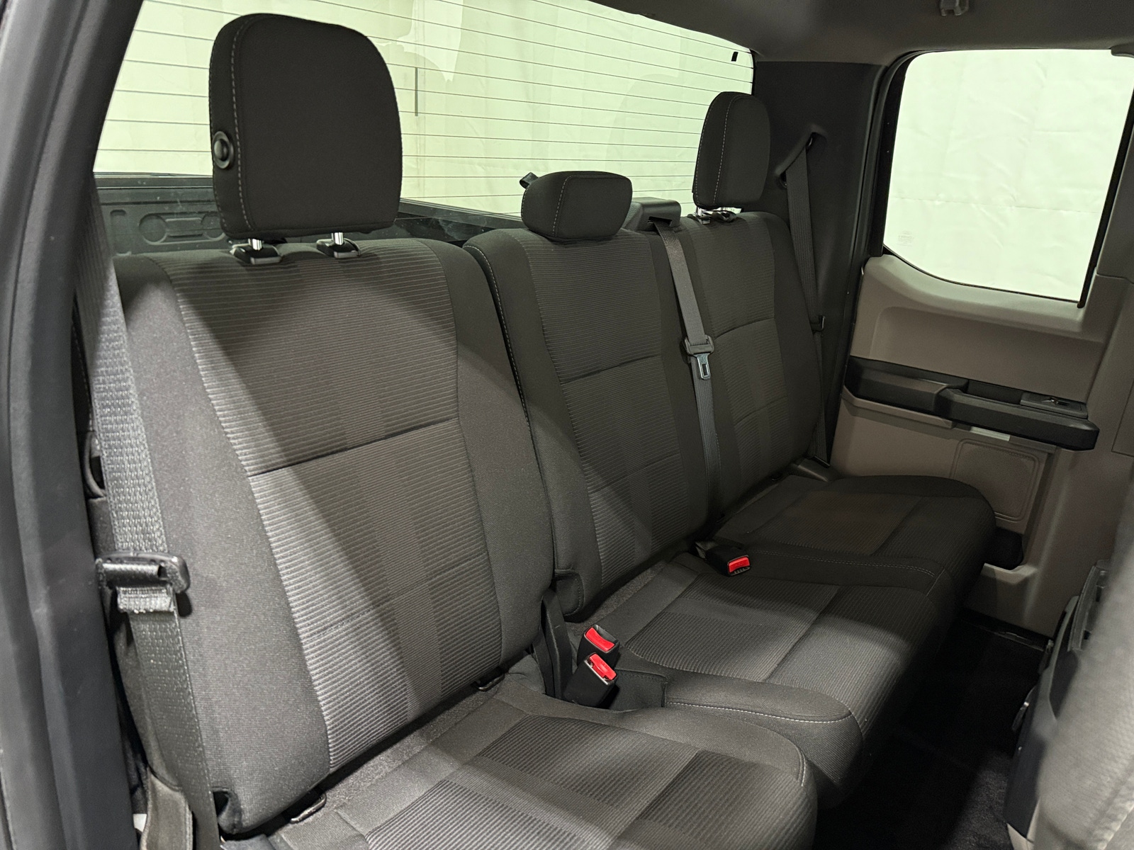 Thumbnail: 2017 Ford Econoline - 6