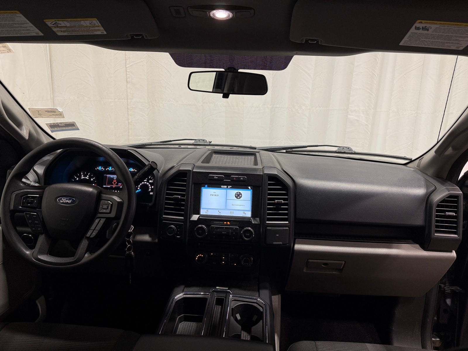 Thumbnail: 2017 Ford Econoline - 3